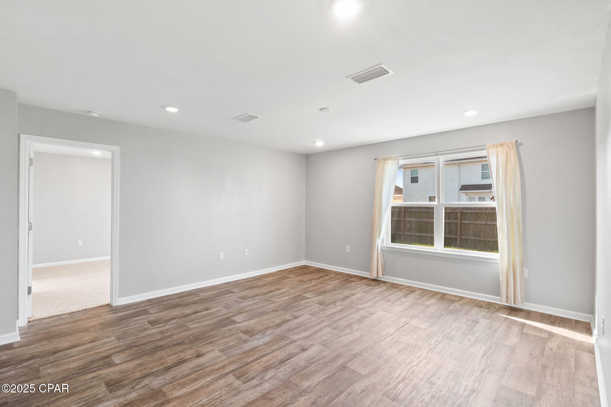 Qyqlhdxqkcliaogw2pknx8uzyav697r8yflpv_vm72q