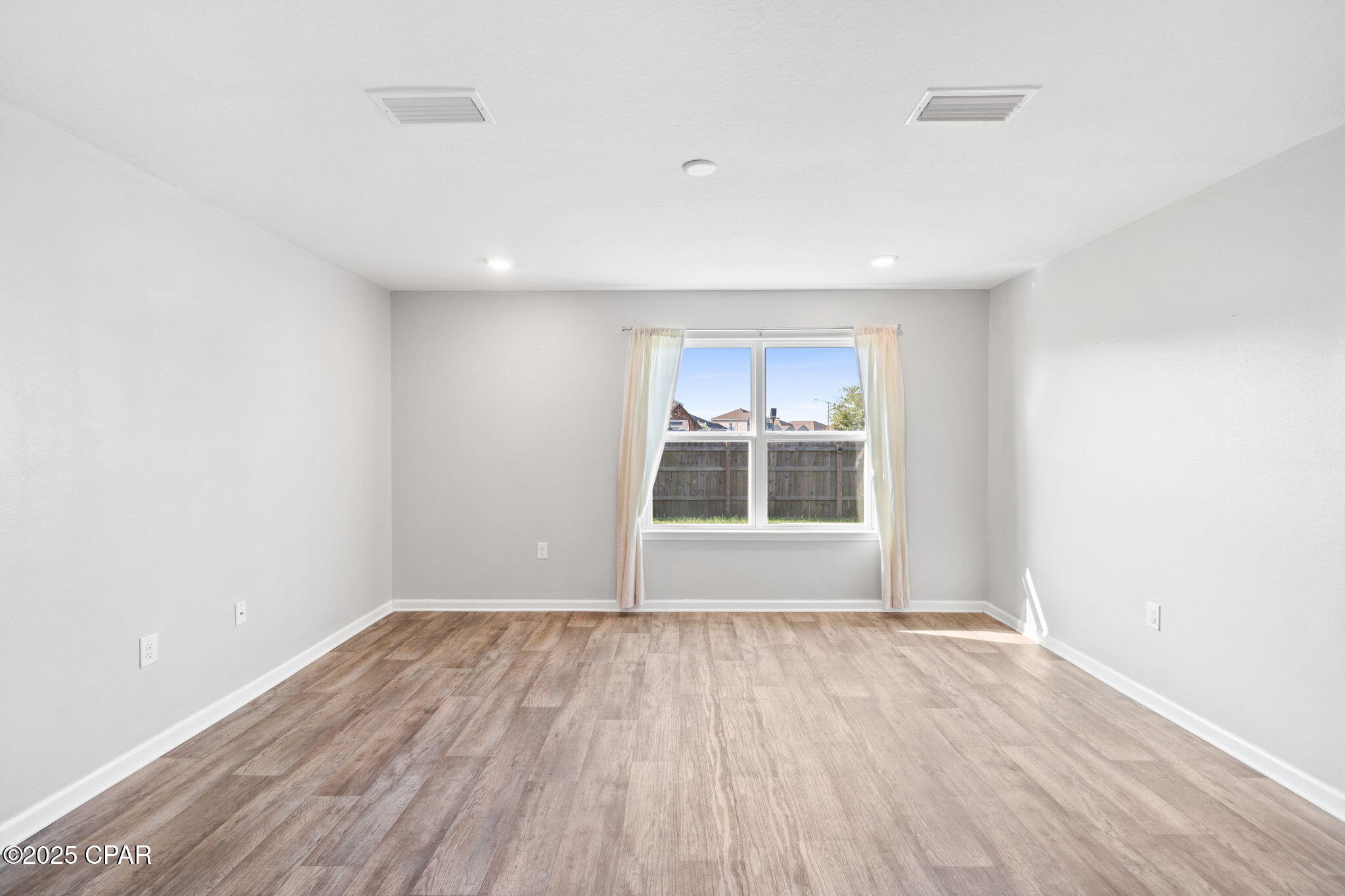 Kqfmjuuc892cdtp24gc4yqfe8lgylrvshuxrbajqita