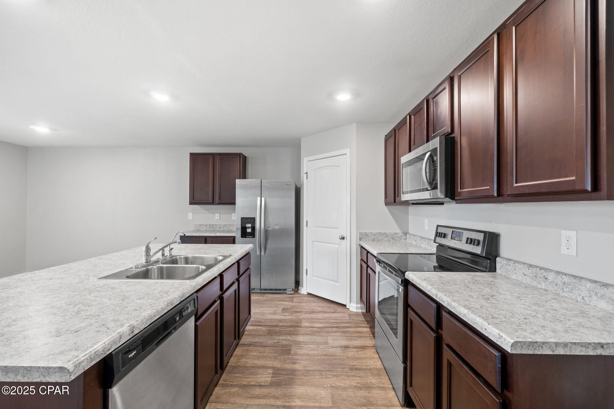 Yvmzom6kq5ekczj9bhyjeoho5vym6ibqrvjau5jnijs