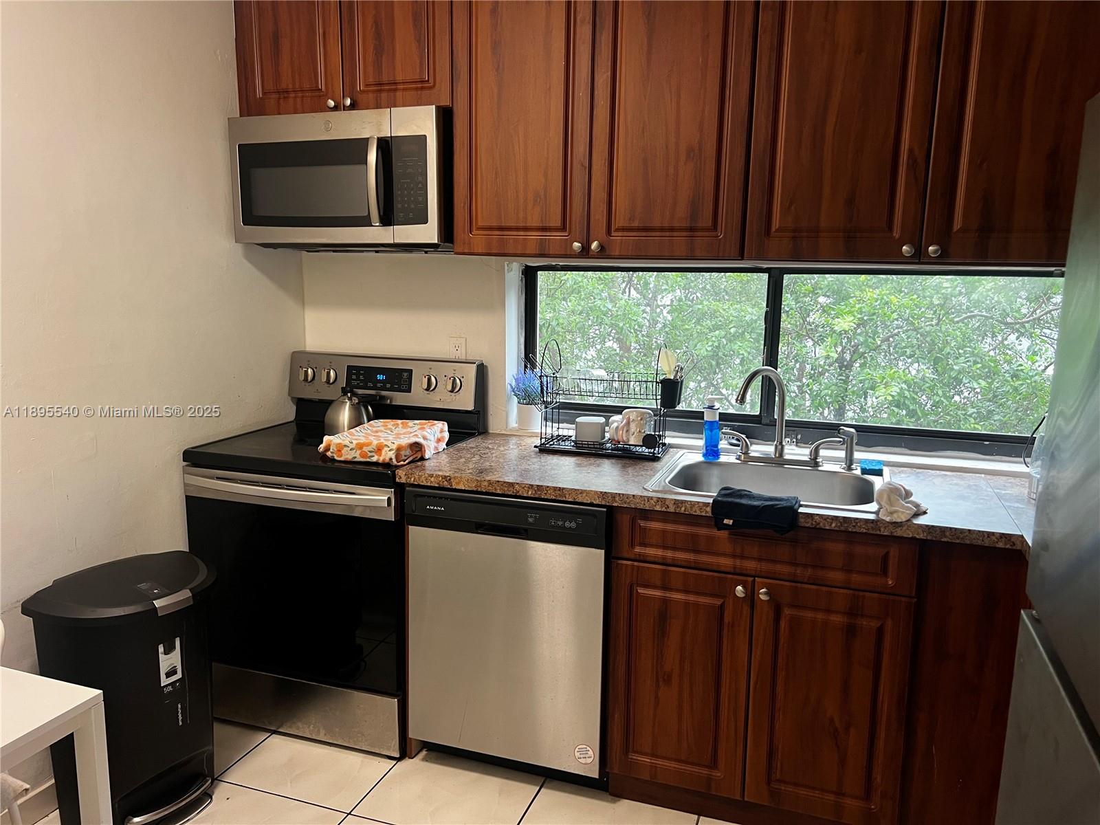 Property photo # 7