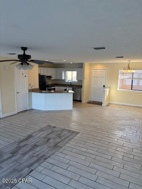 Image 14 For 115 Marin Drive