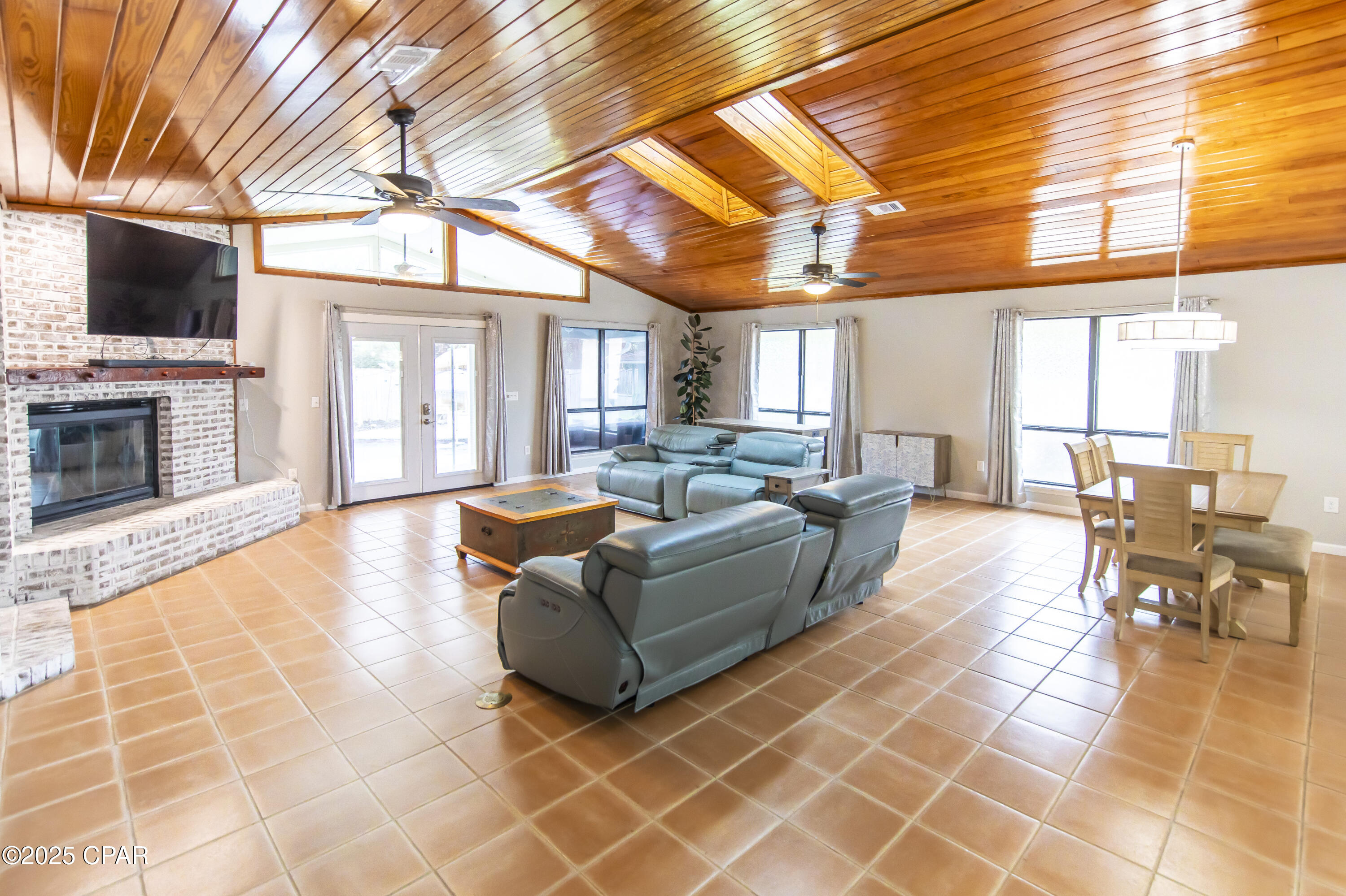 A Nyalmlq4fcizfnu Selyll9q0l60bjyugsqfo Drw