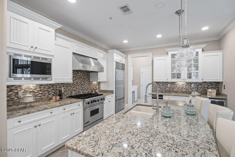 Veu3gcd5cbkmlbfgiz8ww30z60tprn8a40lp3l Wa18