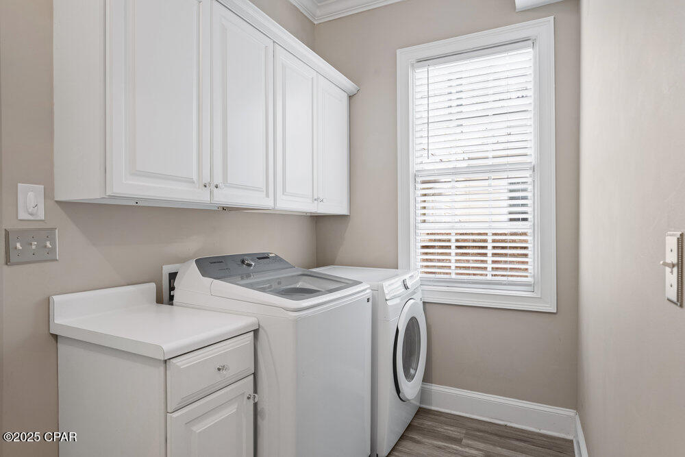 2uiq04jwqtphnn_munrjcje Kydof50ajgv5nl Mqz4