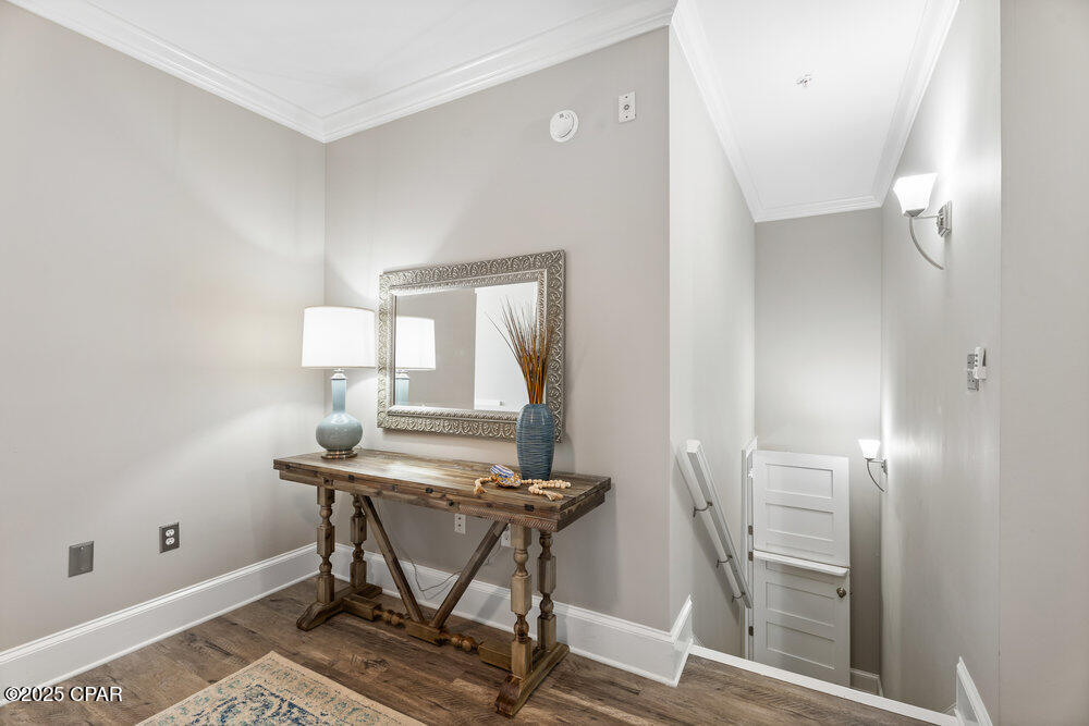 Q50oa0r4lj09rxuny_nxovaudpptfilb Wvhkmh811w