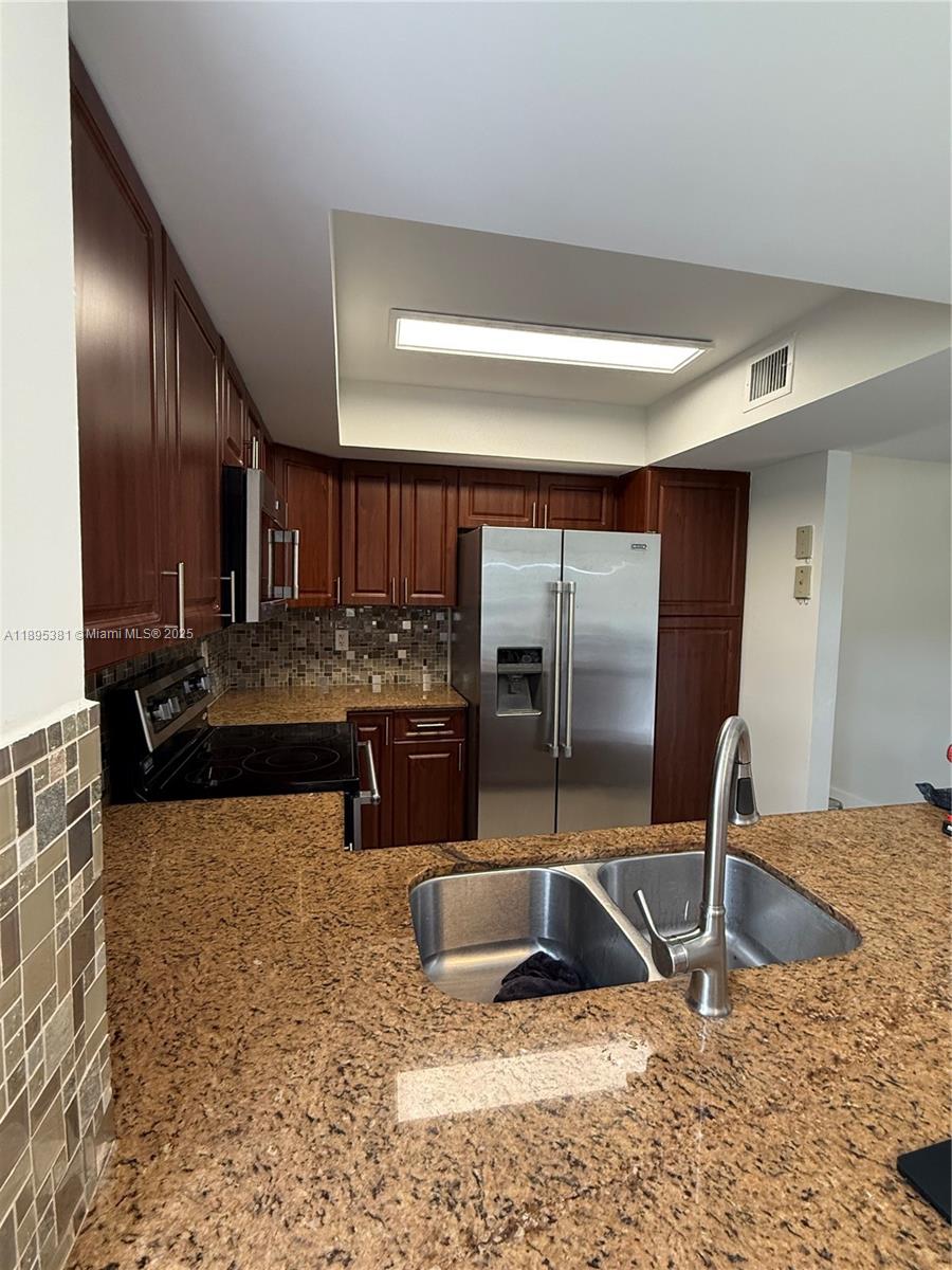 Property photo # 2