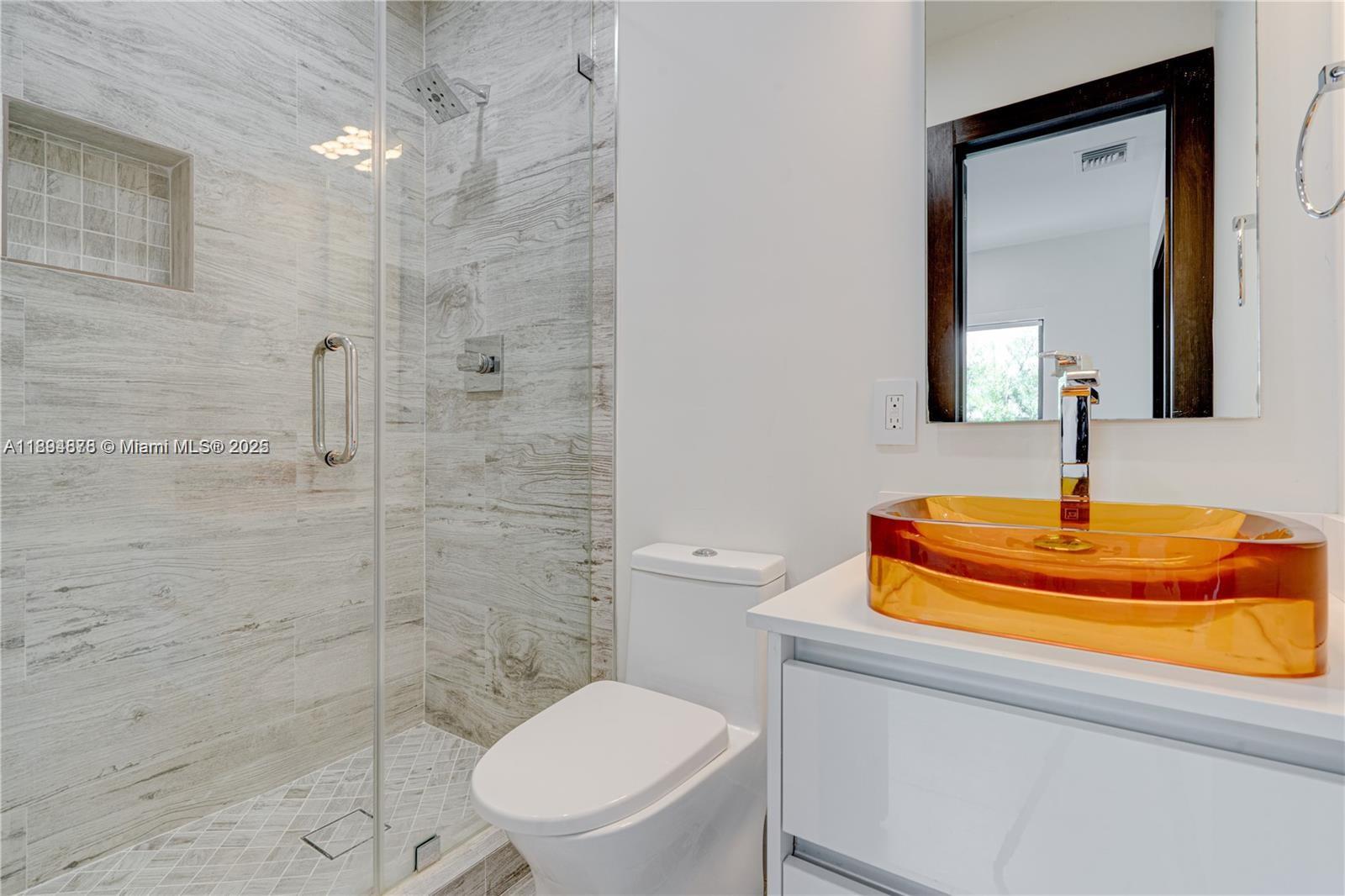 Property photo # 6