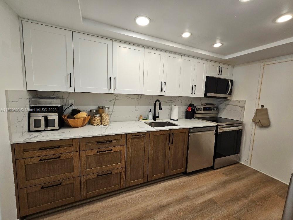Property photo # 8