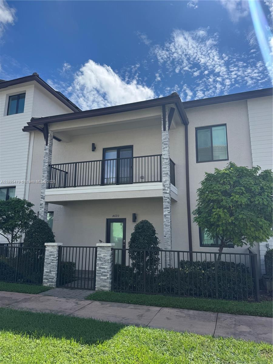 Property photo # 0