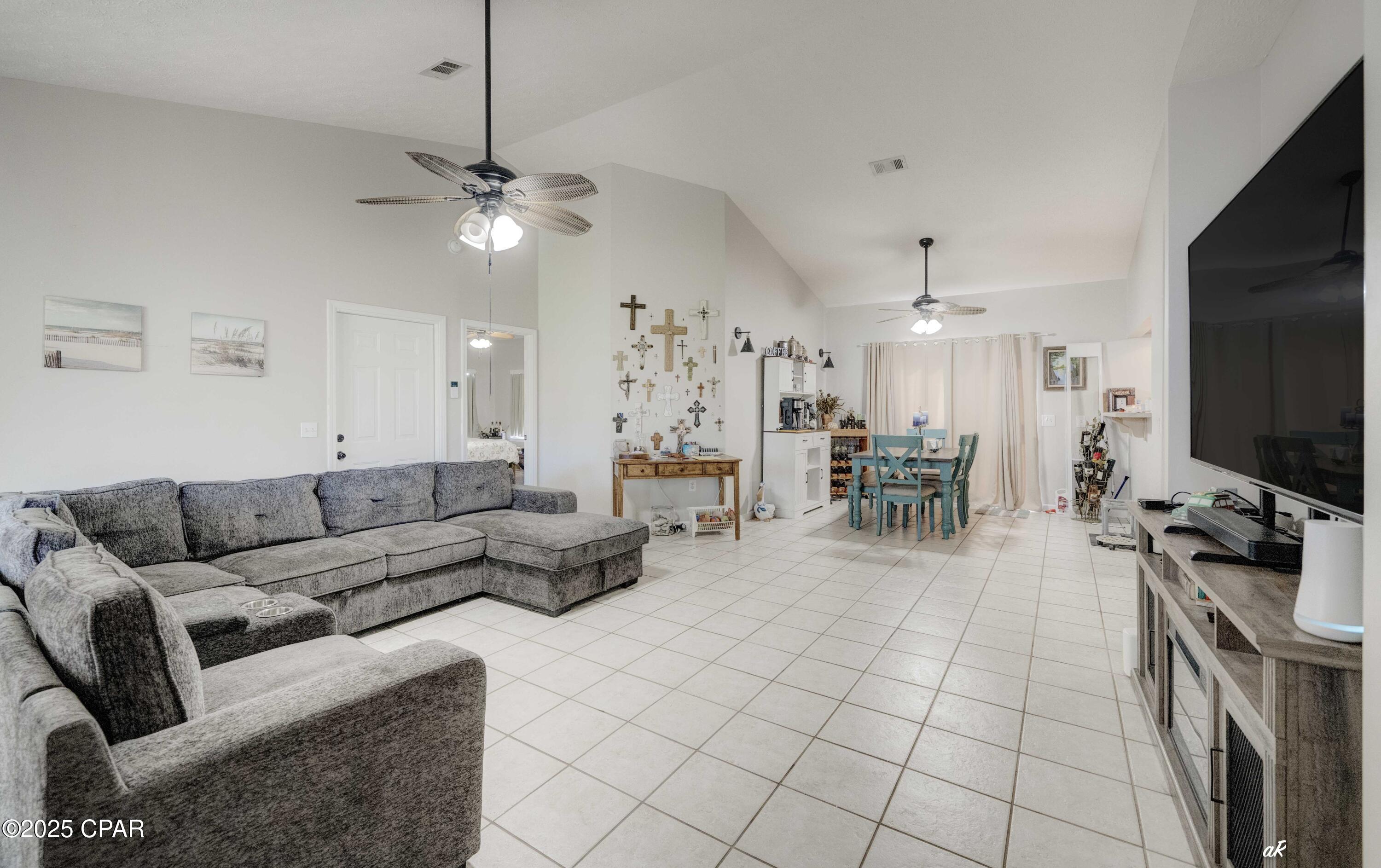 Bqtto5y9yxnmsl7lnqe4qsrnbc9gyh5n1ysy7jmucp0