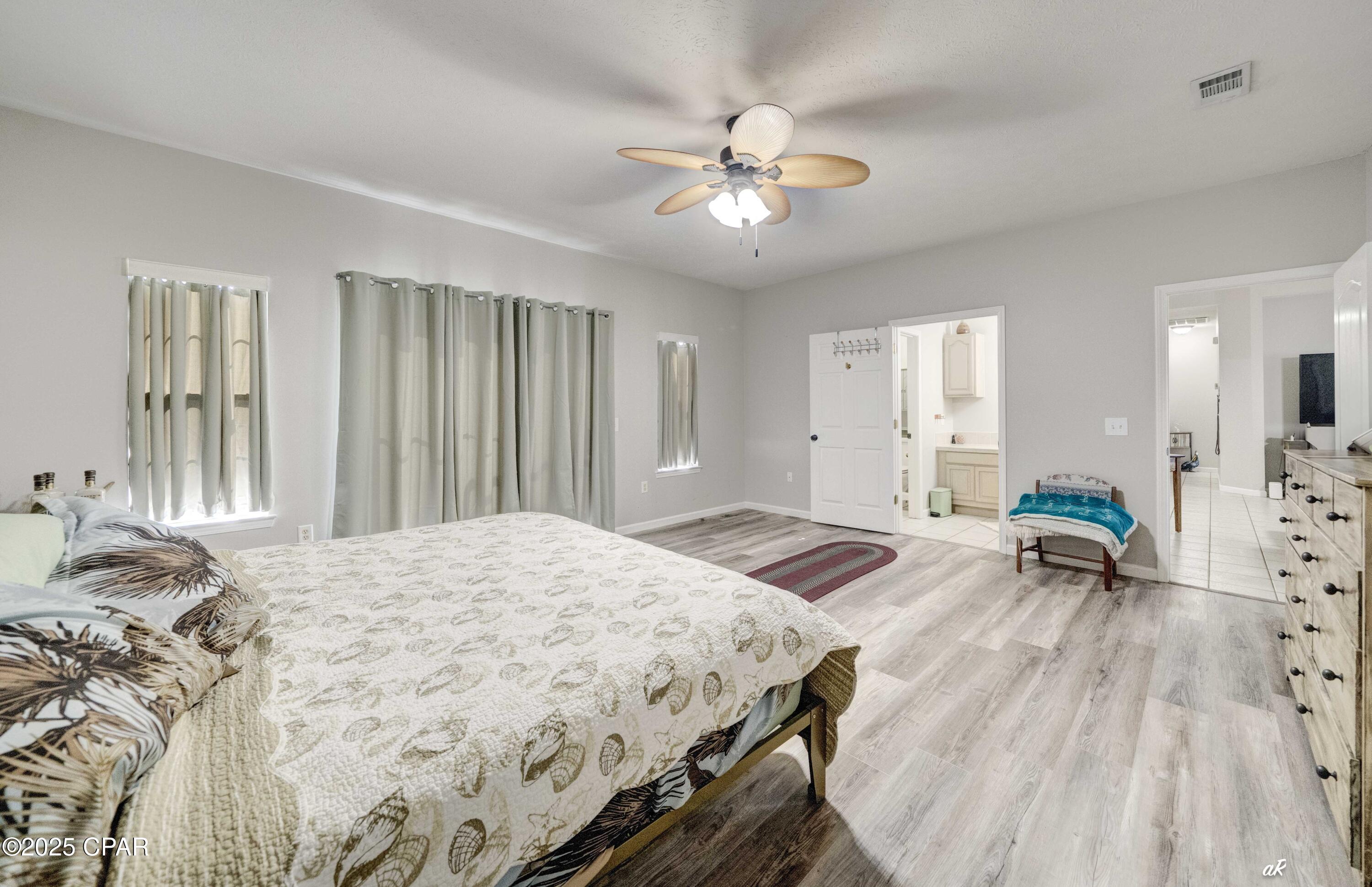 Image 9 For 7110 Maxwell Court