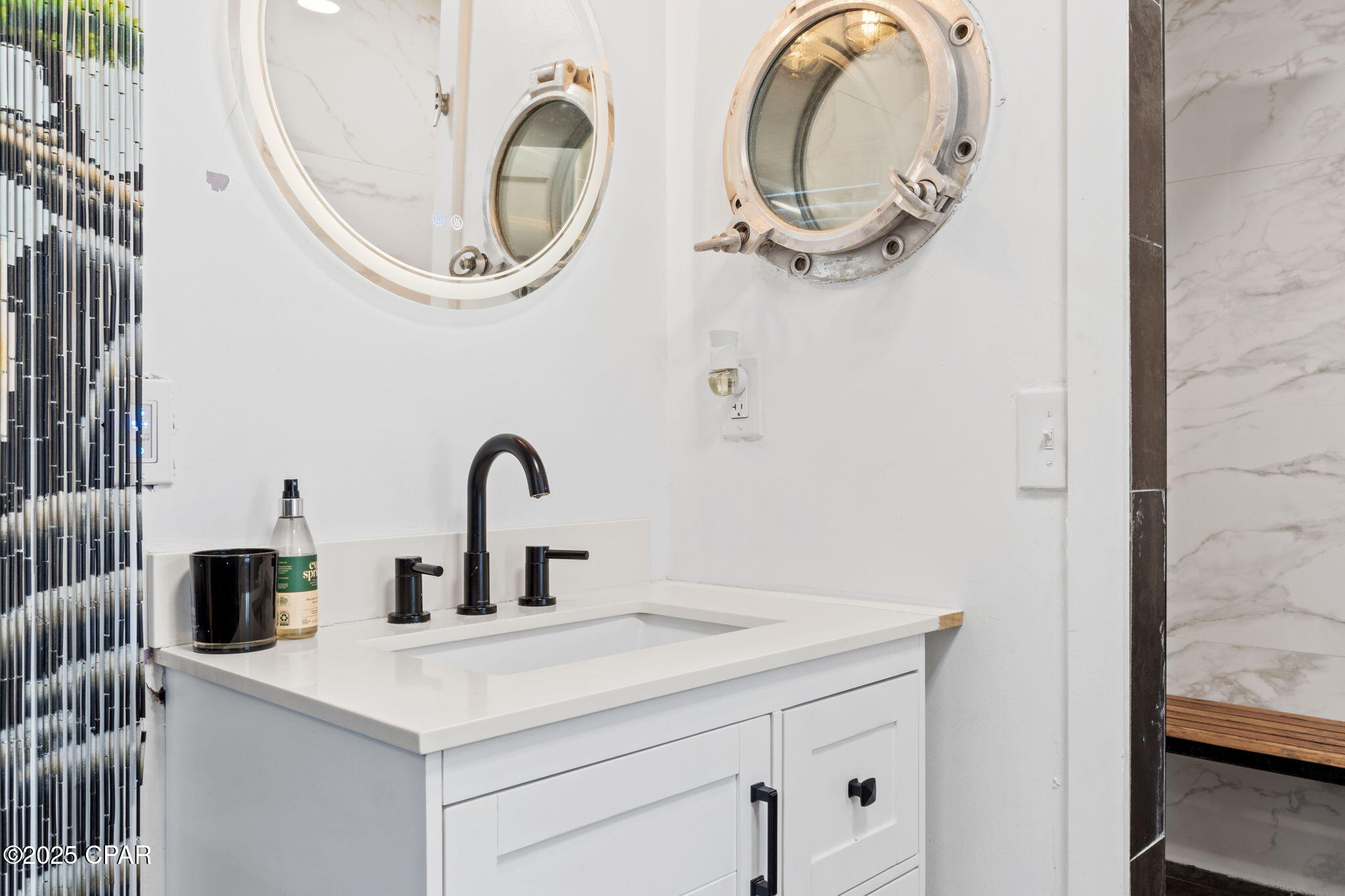 T7uoxbmoabfi2zqwle Bim7svtacdt Mcf60dxt0mqw