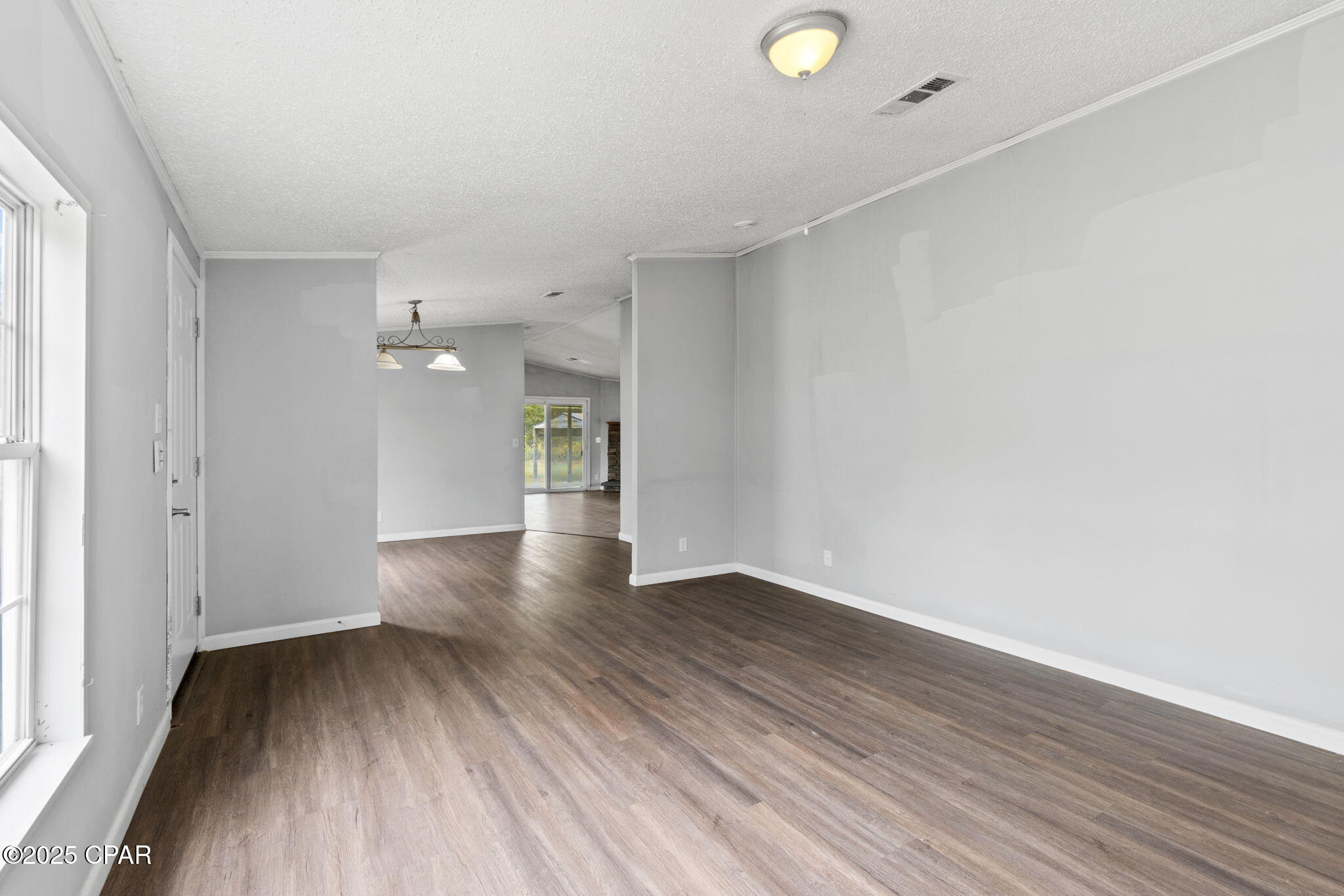 Axzrfdvwwulx4xa_6wc5cztm_cztsqk7slroo_lwwcm