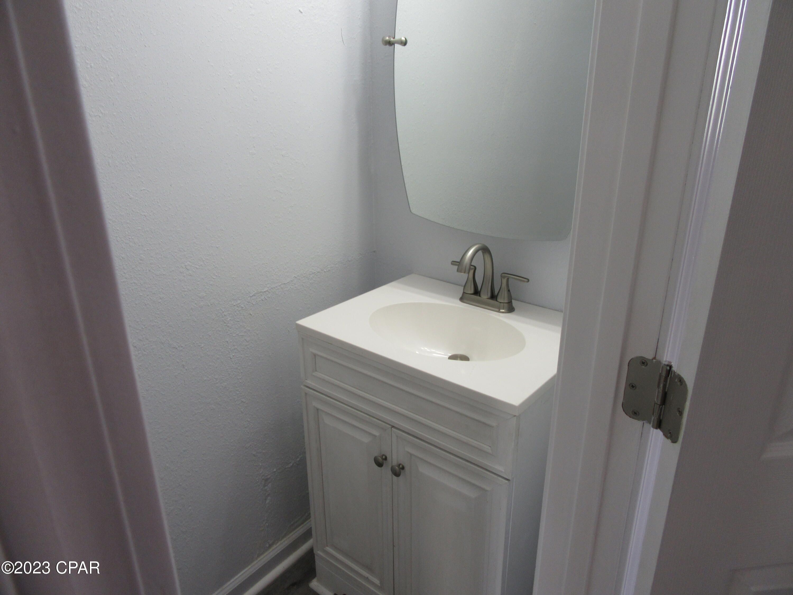 3clurflaaqhujqtuopkc9lgwwnjgzp2_icrg8389eku