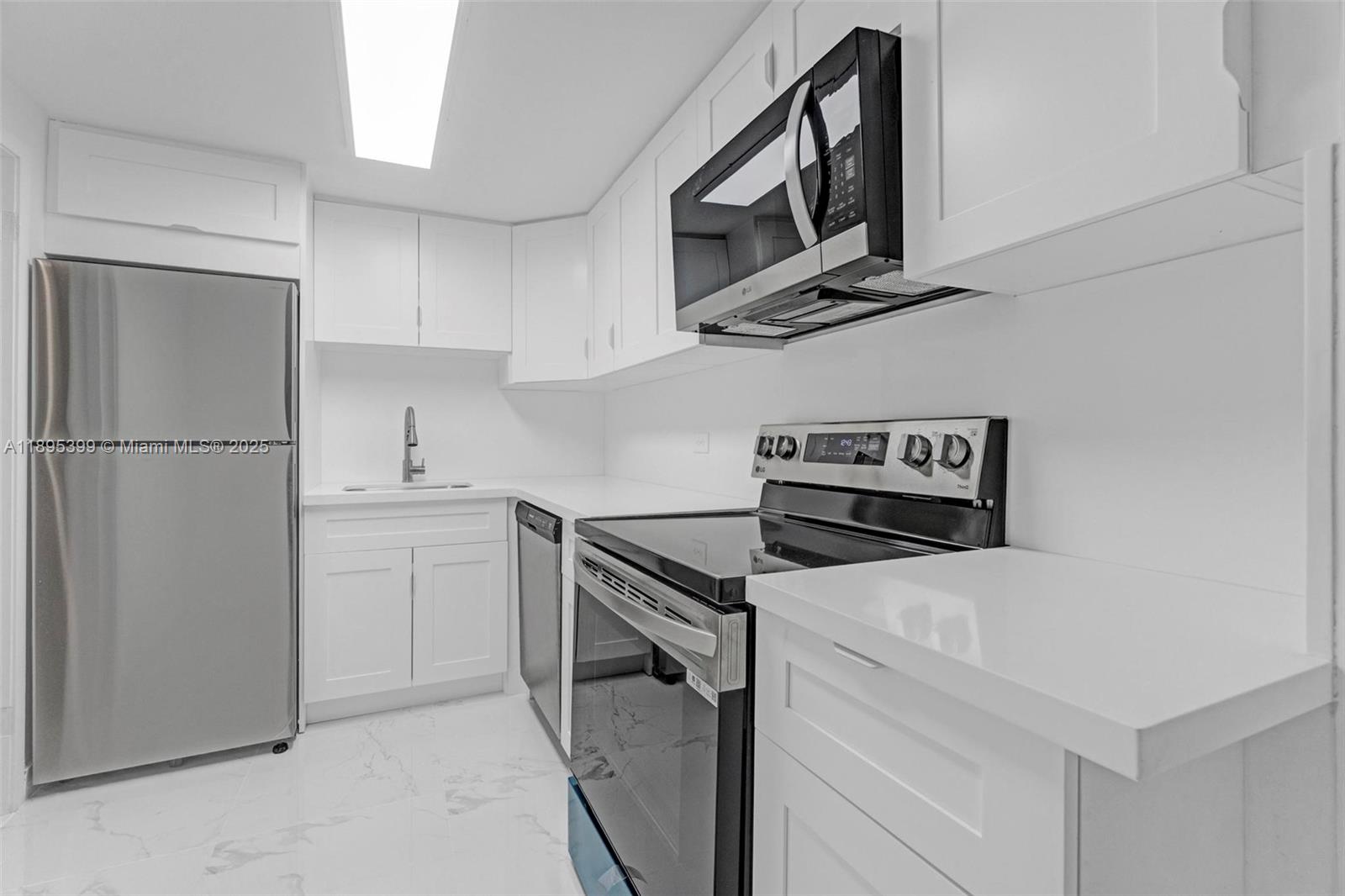 Property photo # 8