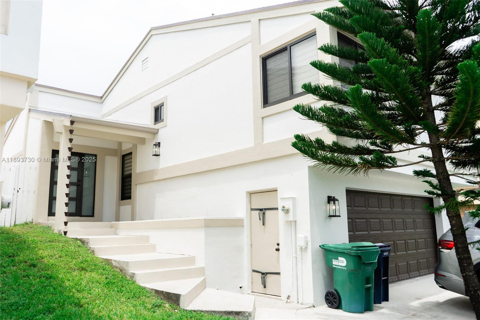 Lakes By The Bay Sec 3