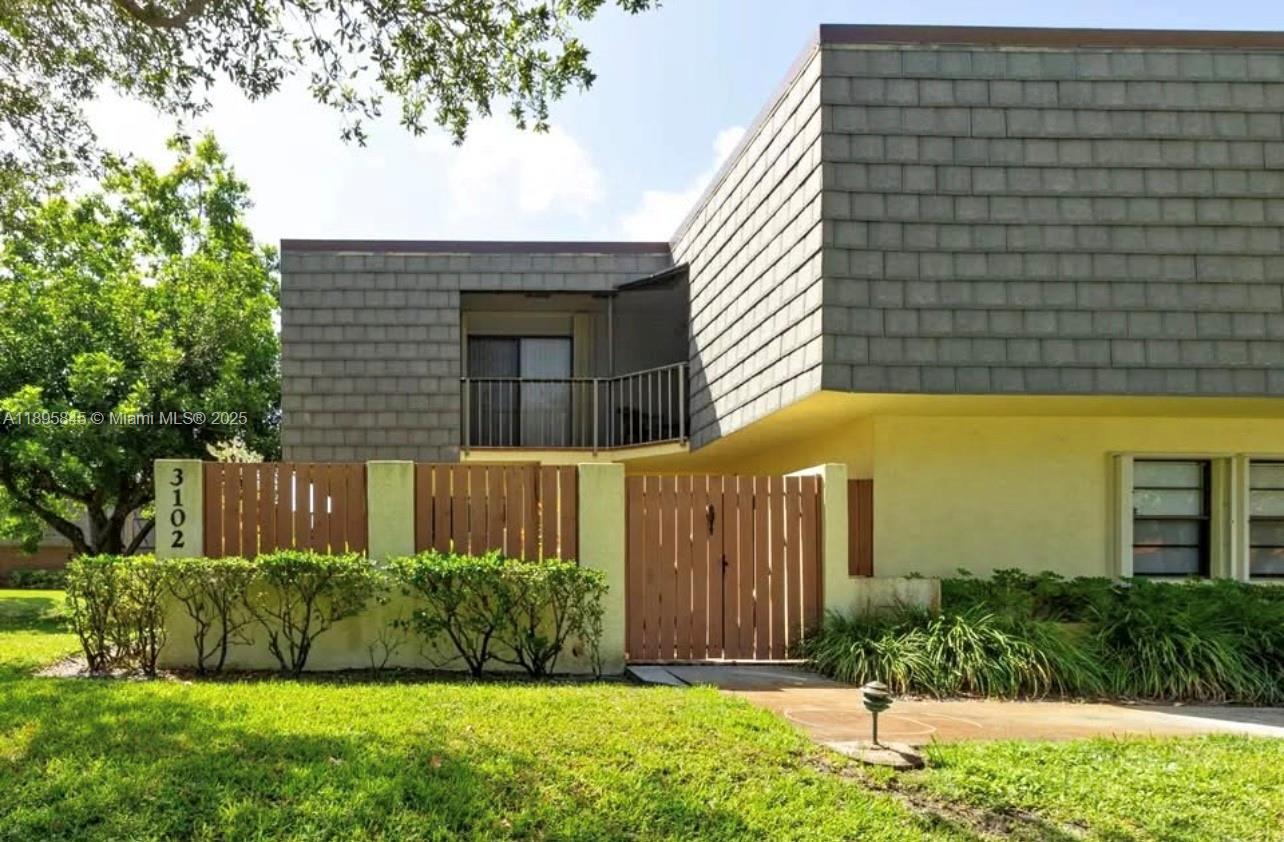 Property photo # 0