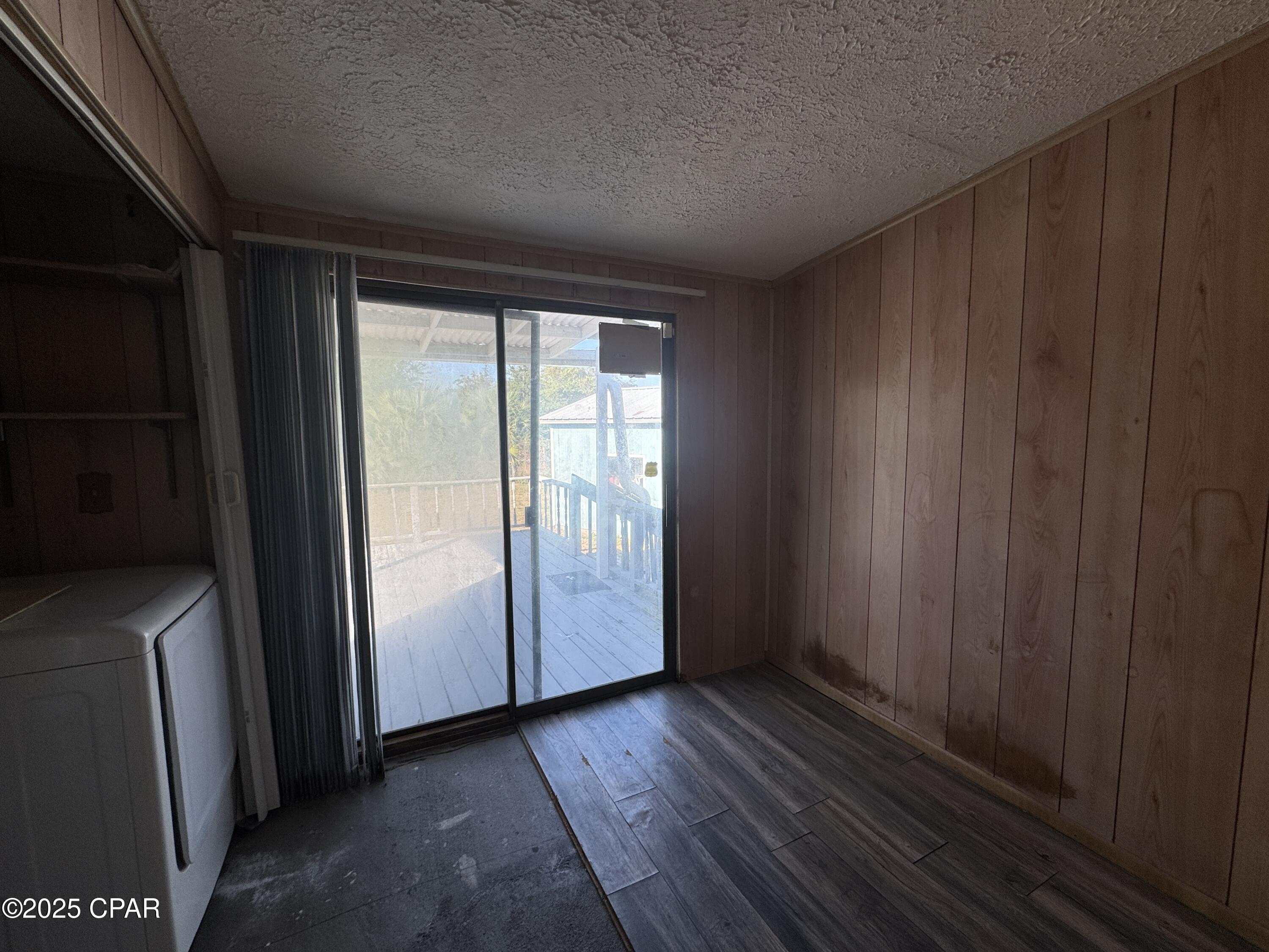 Dmqextxlyrbo05rklzrkmdicthwaqbvph1aw_o50e0e