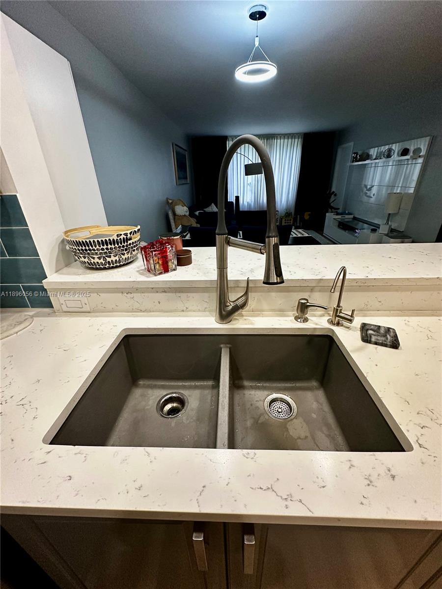 Property photo # 8