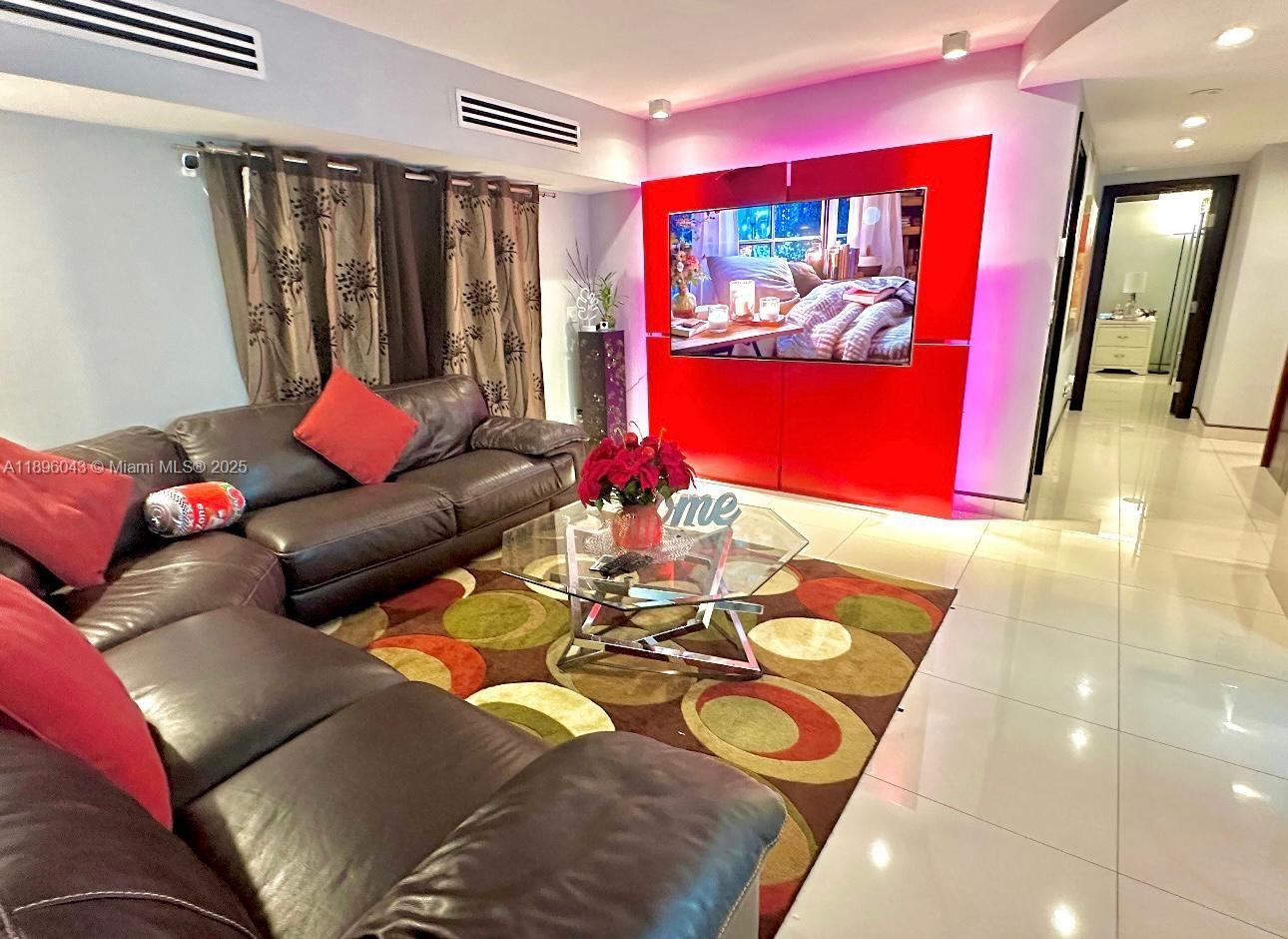 Villa Rustica I Condo