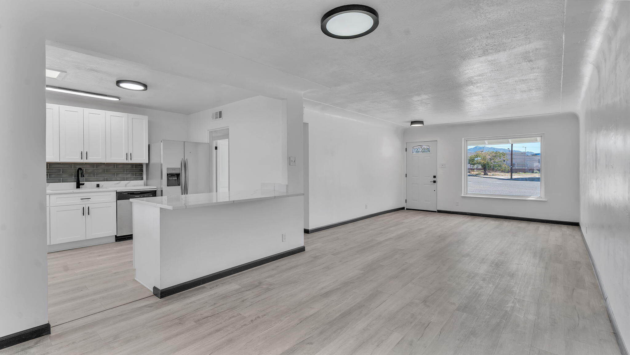 2057 VIRGINIA STREET NE, ALBUQUERQUE, NM 87110  Photo 14