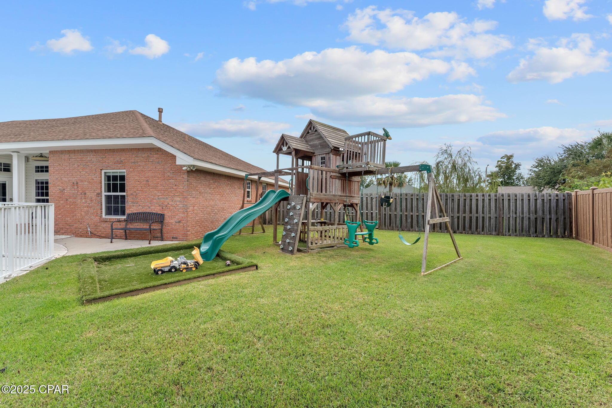 Image 45 For 1107 College Boulevard