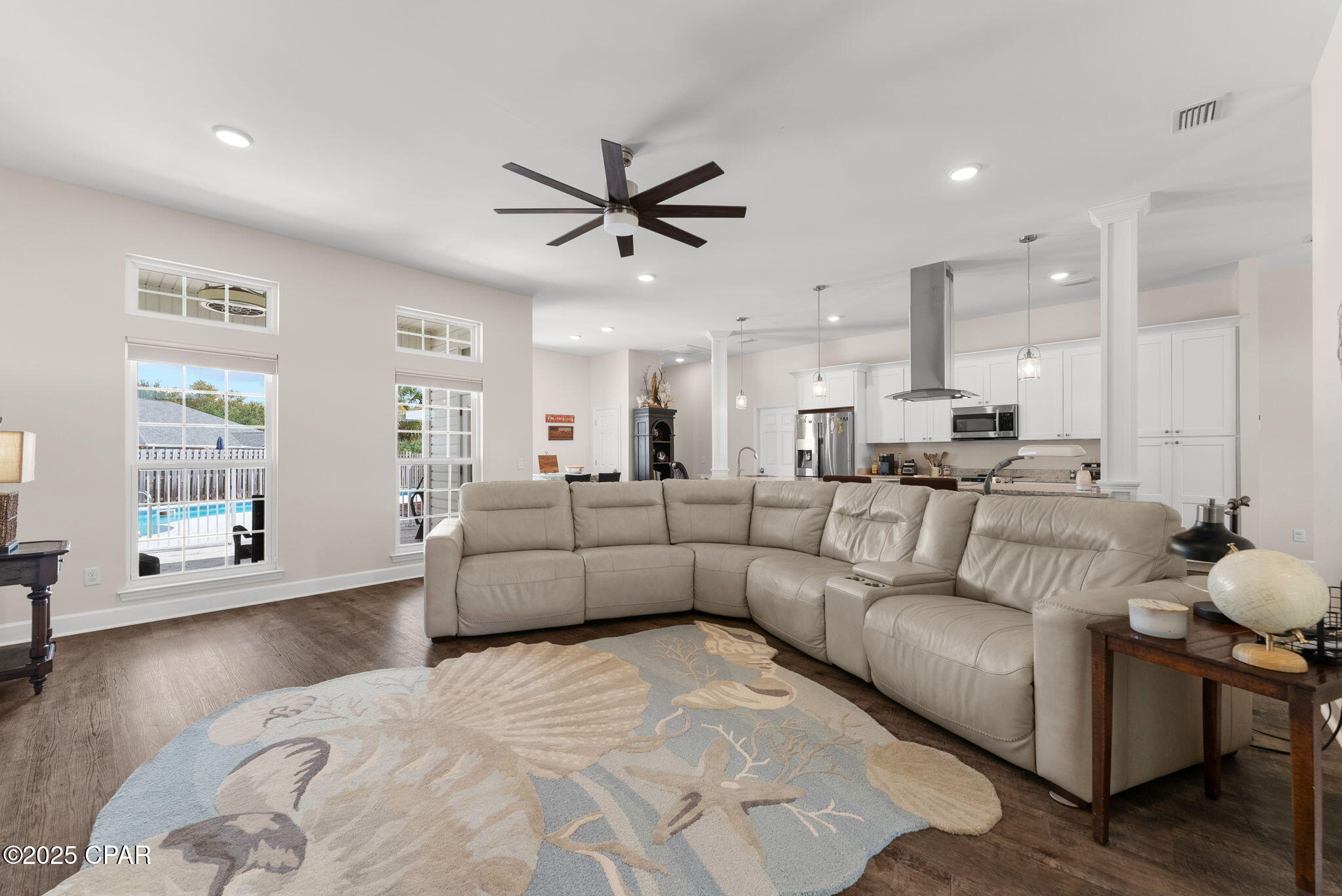 Image 6 For 1107 College Boulevard