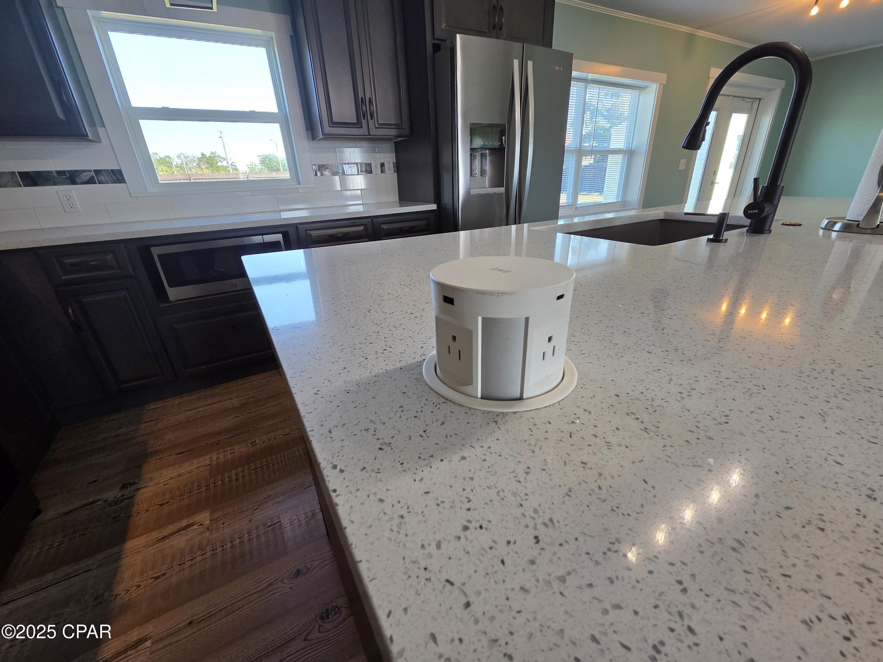 Eg2y7at_6z5eytb8nzsgd5tjsxno5nxndxersbmfqh4