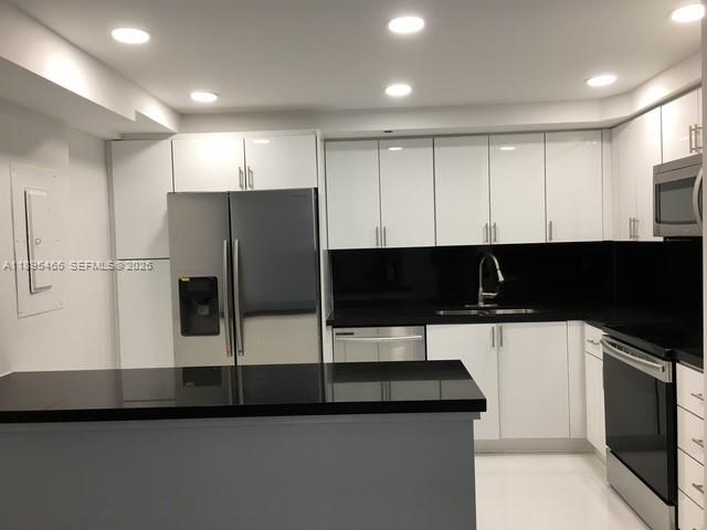 Towers Of Quayside Condo