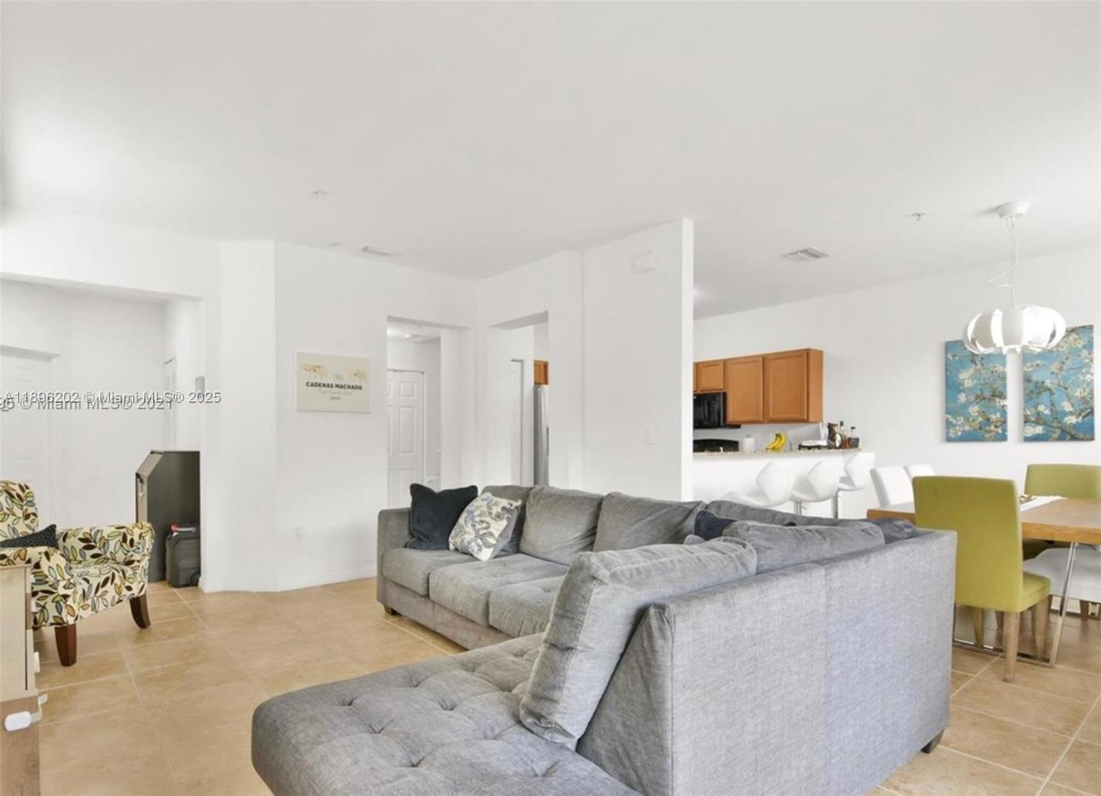 Property photo # 3