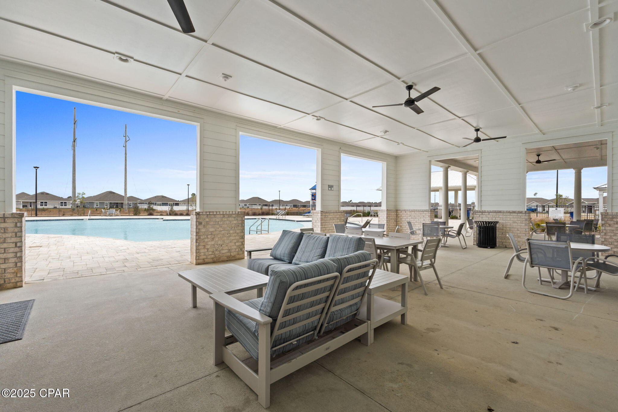 4hxhlfksszojsranaecqj864cfqd6vfndhkirln9bl4