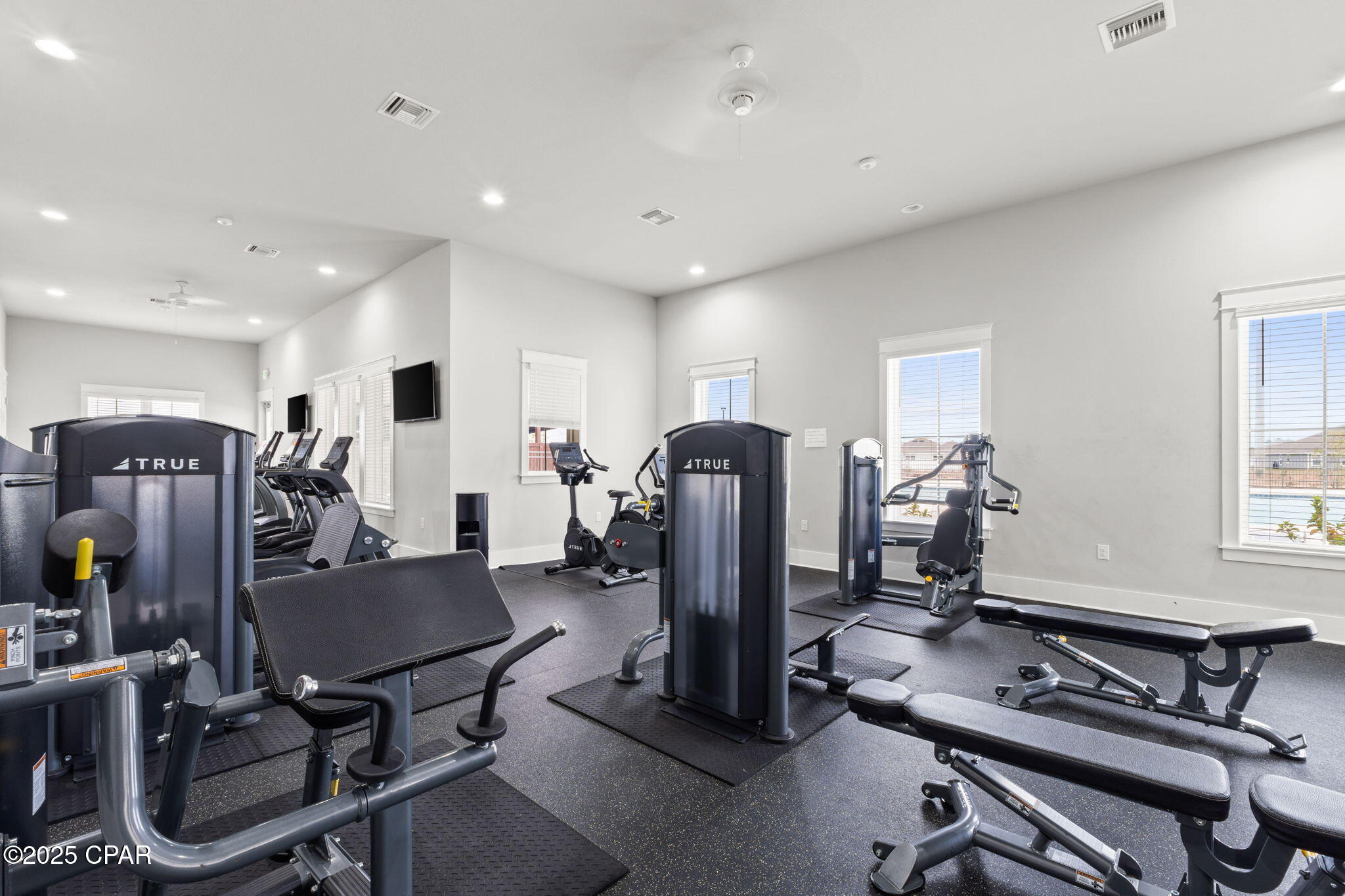 Ihwbsbjqwhl73e3xxhl8yfjsfyvzo1180vk3tbrs2nc