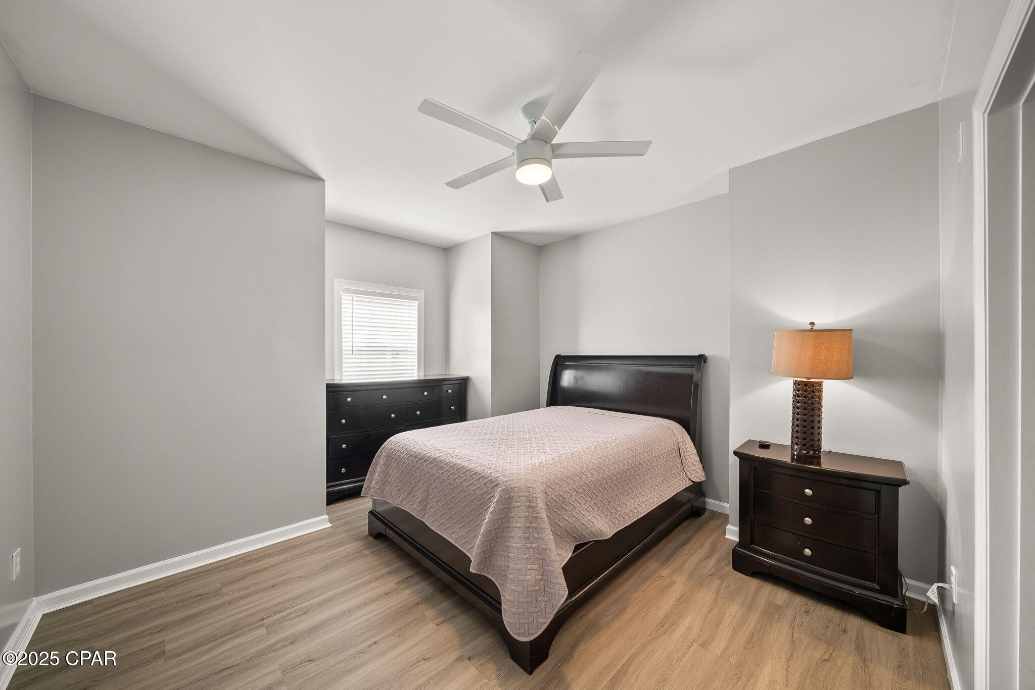 27ulggpey8jyfvo91adqbf9rg9inarshr_y1szadl8y