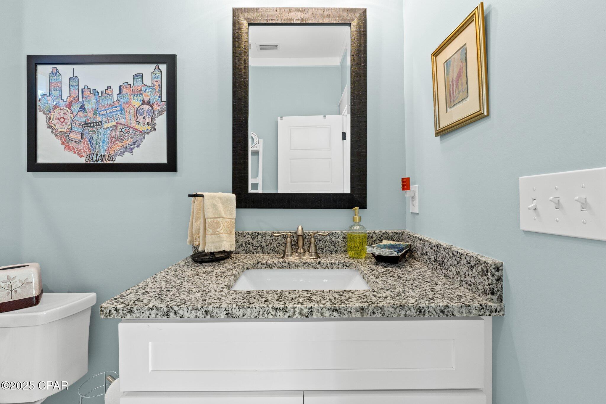 Image 45 For 108 St Charles Street