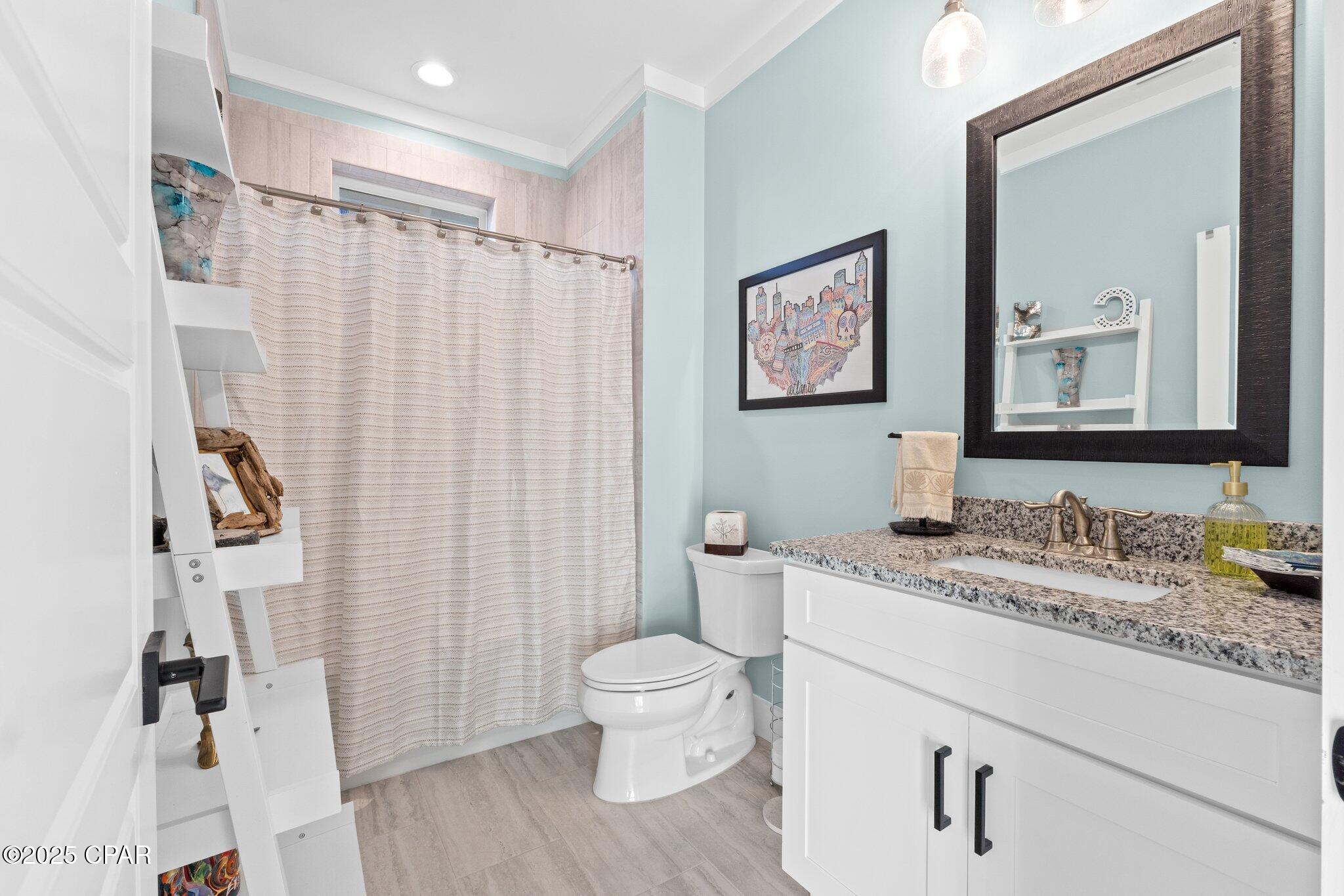 Image 47 For 108 St Charles Street