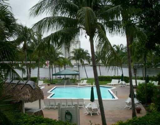 Property photo # 9