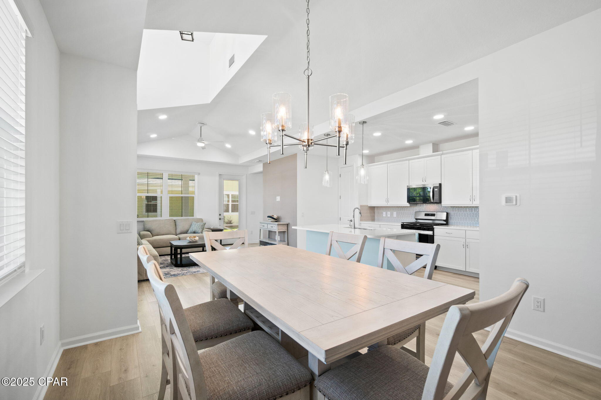 Image 10 For 8847 Macadamia Lane