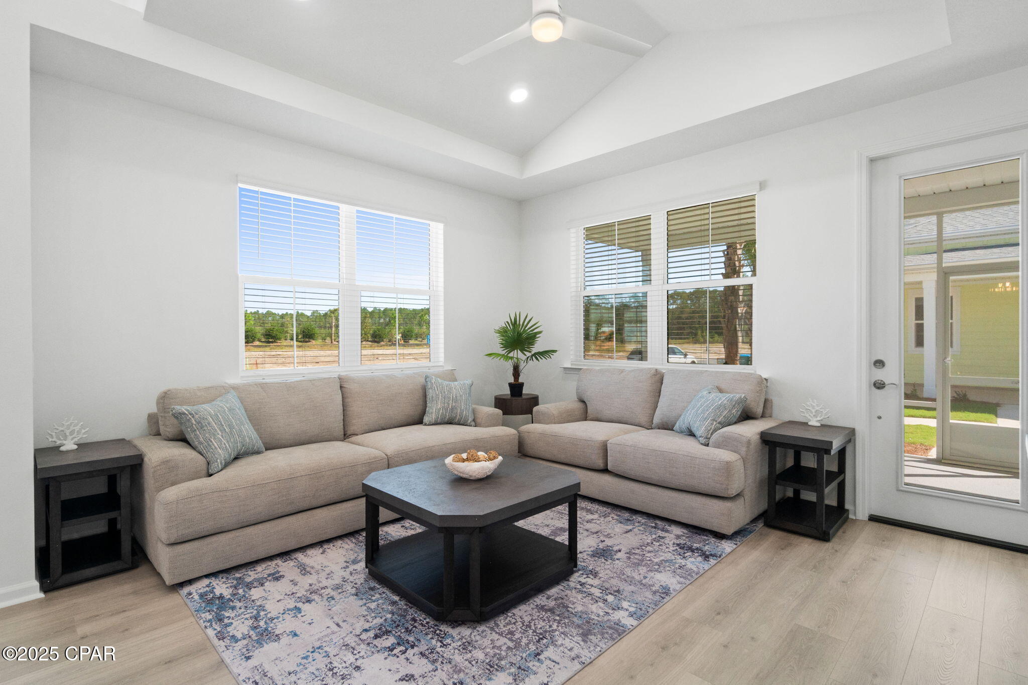 5bbqzmvjelgmhge2uy4le 7q Xynjkux8ywl_zpbidq