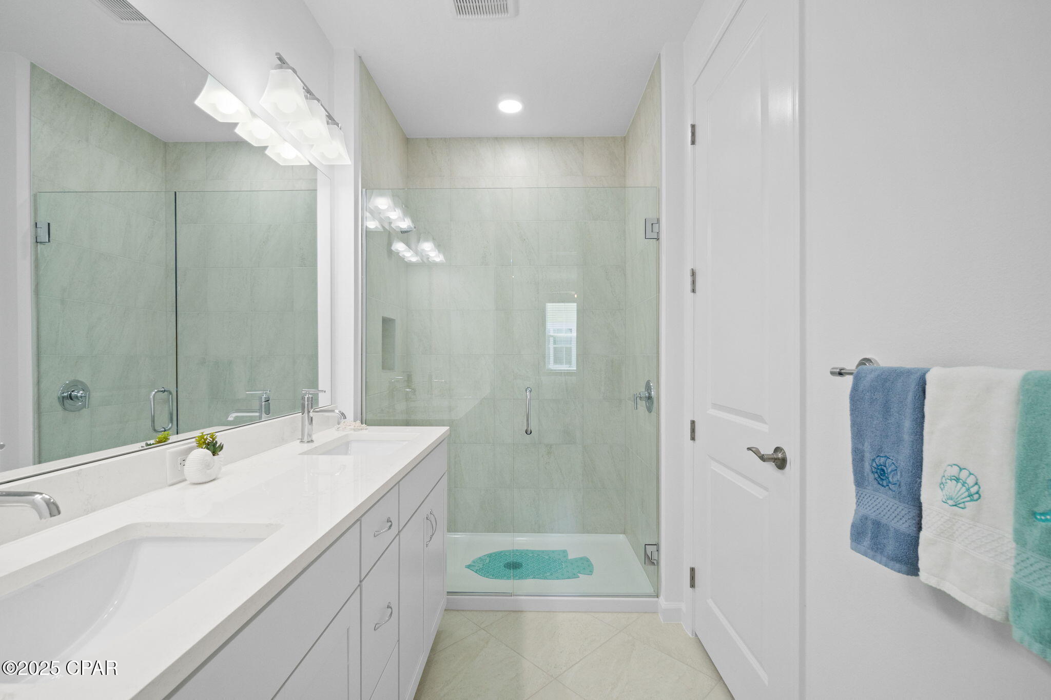 Image 19 For 8847 Macadamia Lane