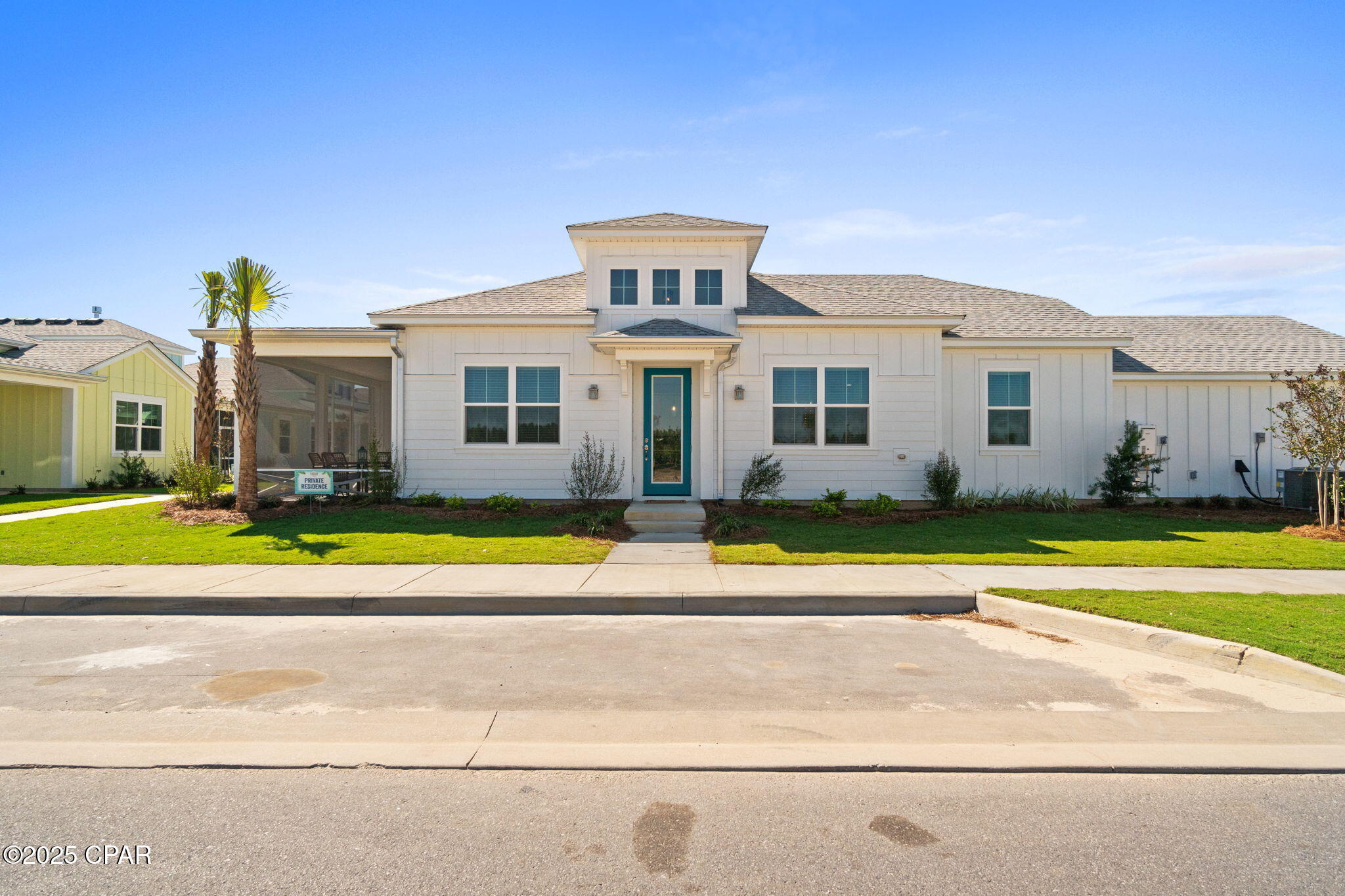 Image 2 For 8847 Macadamia Lane