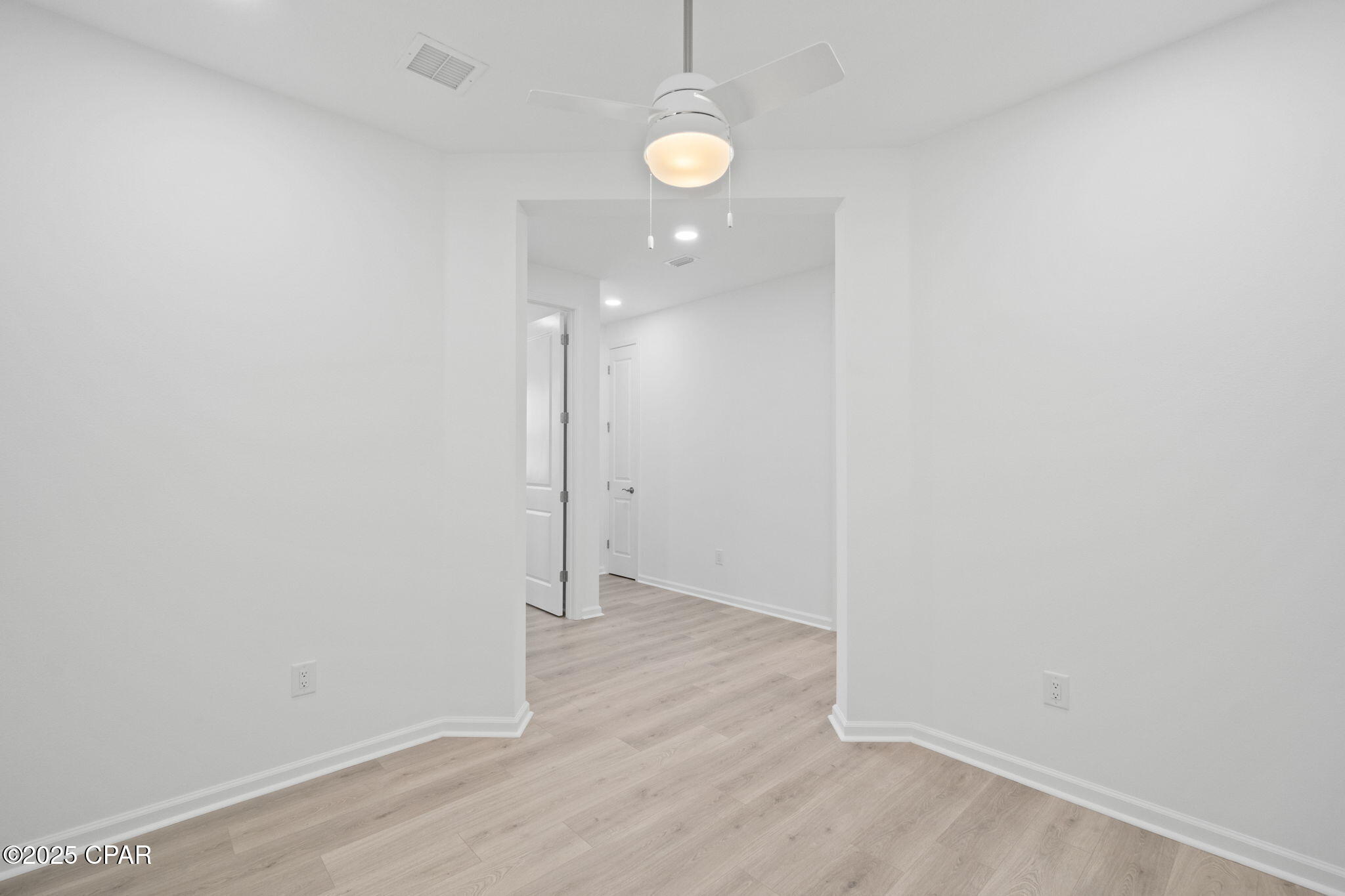 Image 26 For 8847 Macadamia Lane