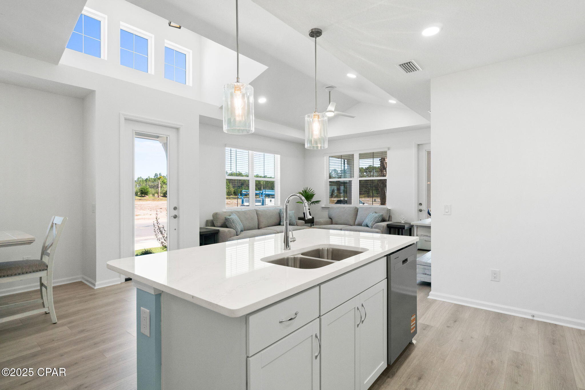 T54m7kivpi8b3zjnkwb9ie2bnykonlumt Vvbnuexic