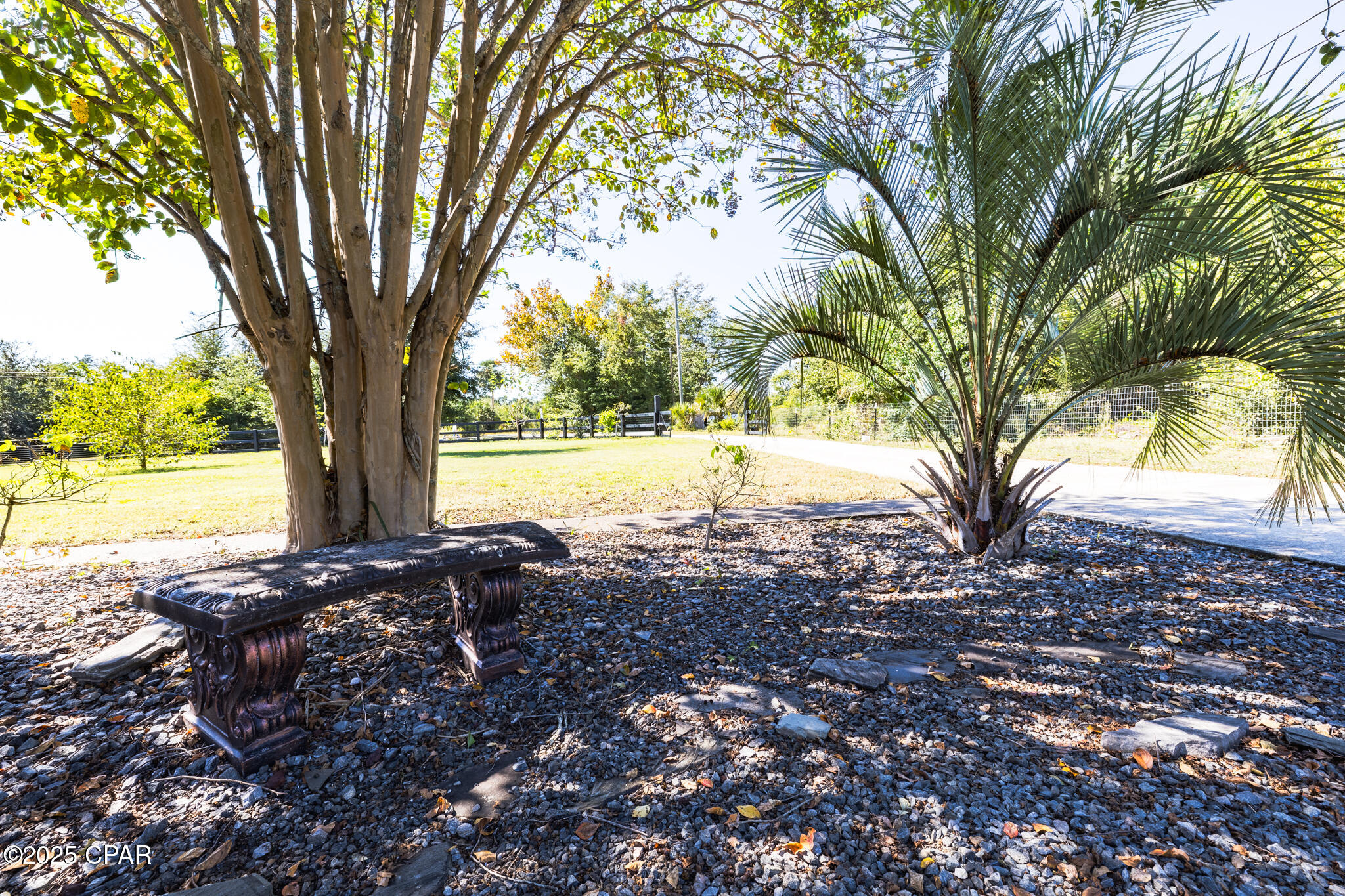 El6htnqdxet1vhalfde98dud3_lhwzyevrdb7814elu