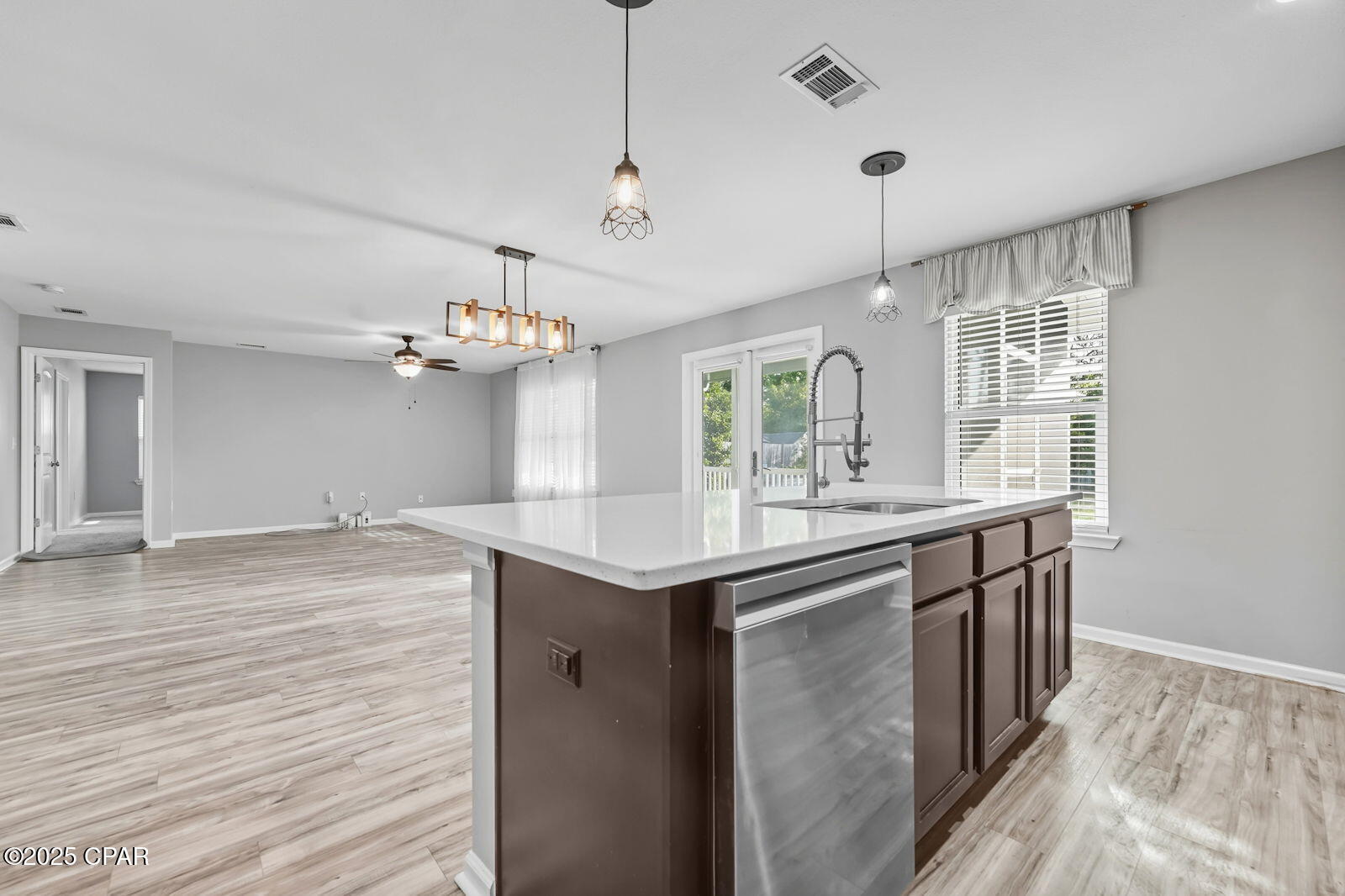 V985h41kqua2gyzv9i1ihwdbf4qngiaen46mpe3h4l0