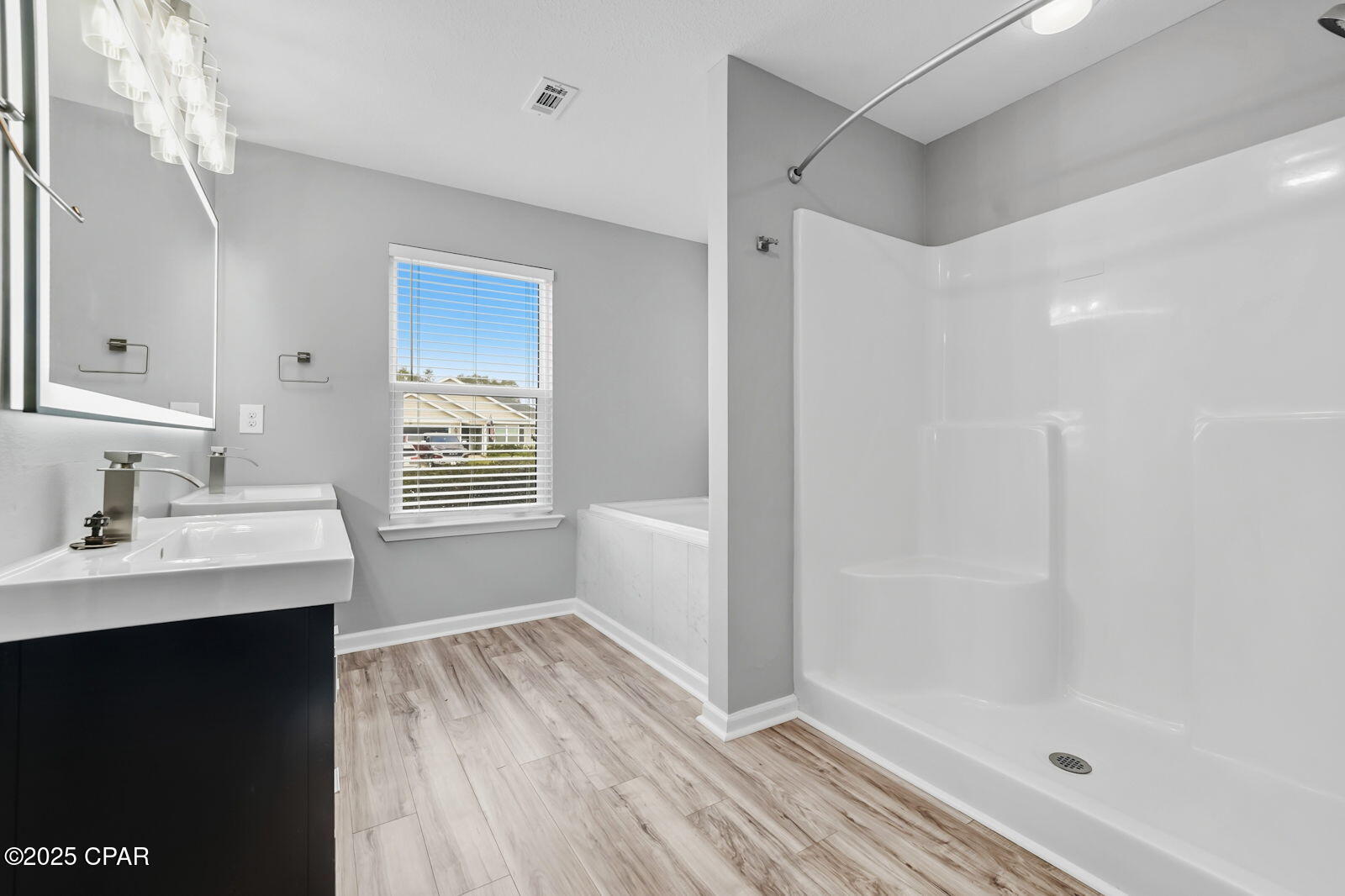 Iyftrn3nqiav5nsva_u4buhfagcpvtirvnxfv6te6so