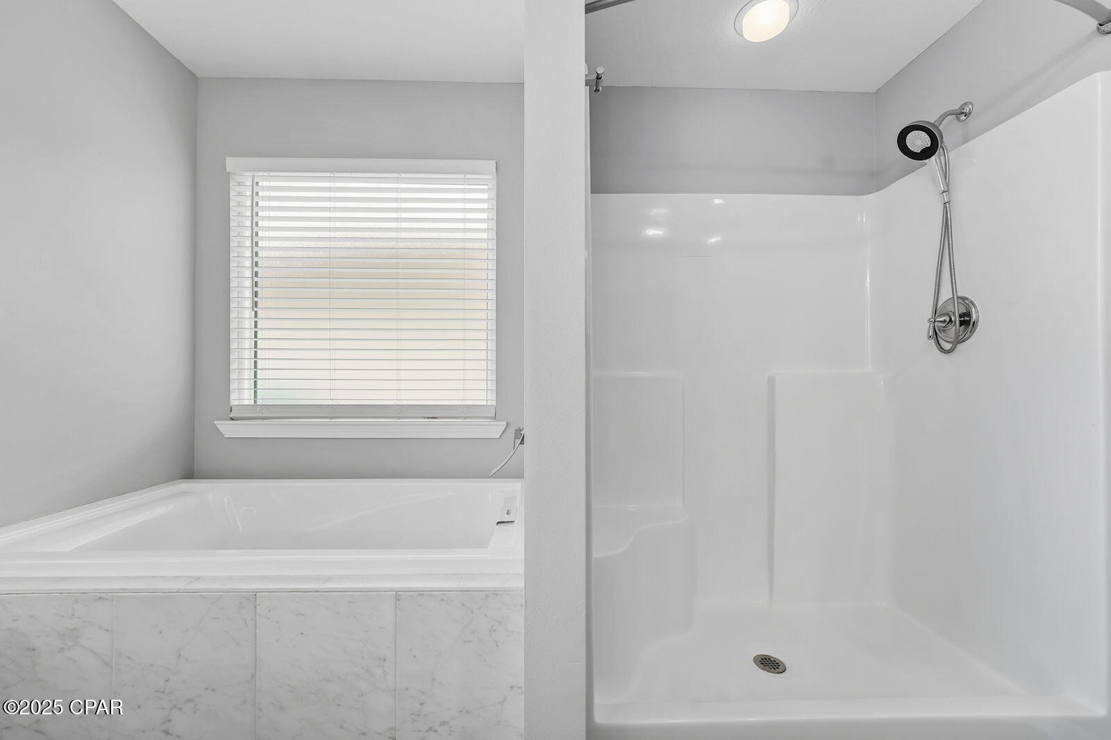 Wf5zfbhihvza Byuz7qdar_ez5qsjctvp5je1pef3dc