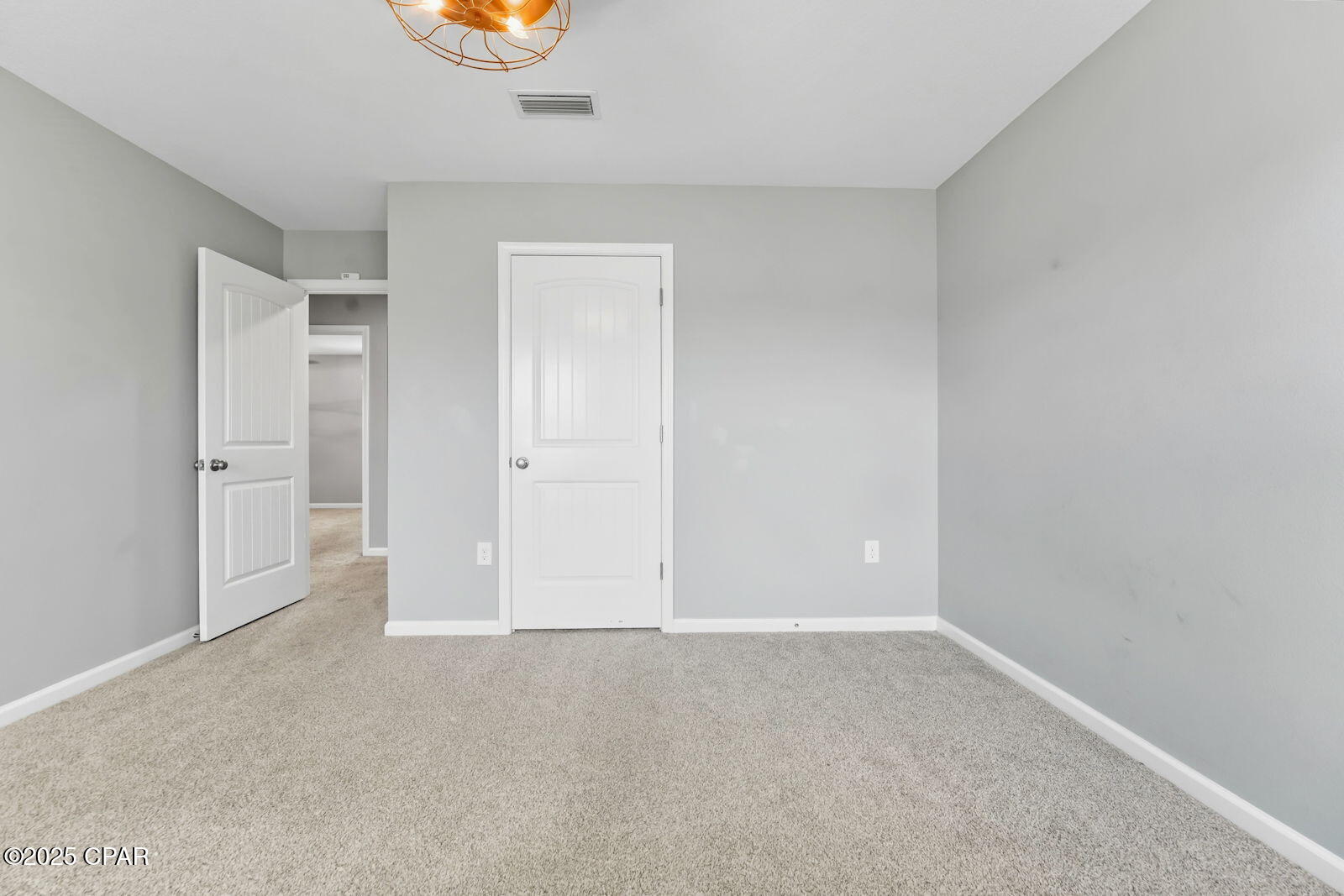 Vwg7_j9uykfc6icwpnoygmvxpzc6c84bhrovraf9hlc