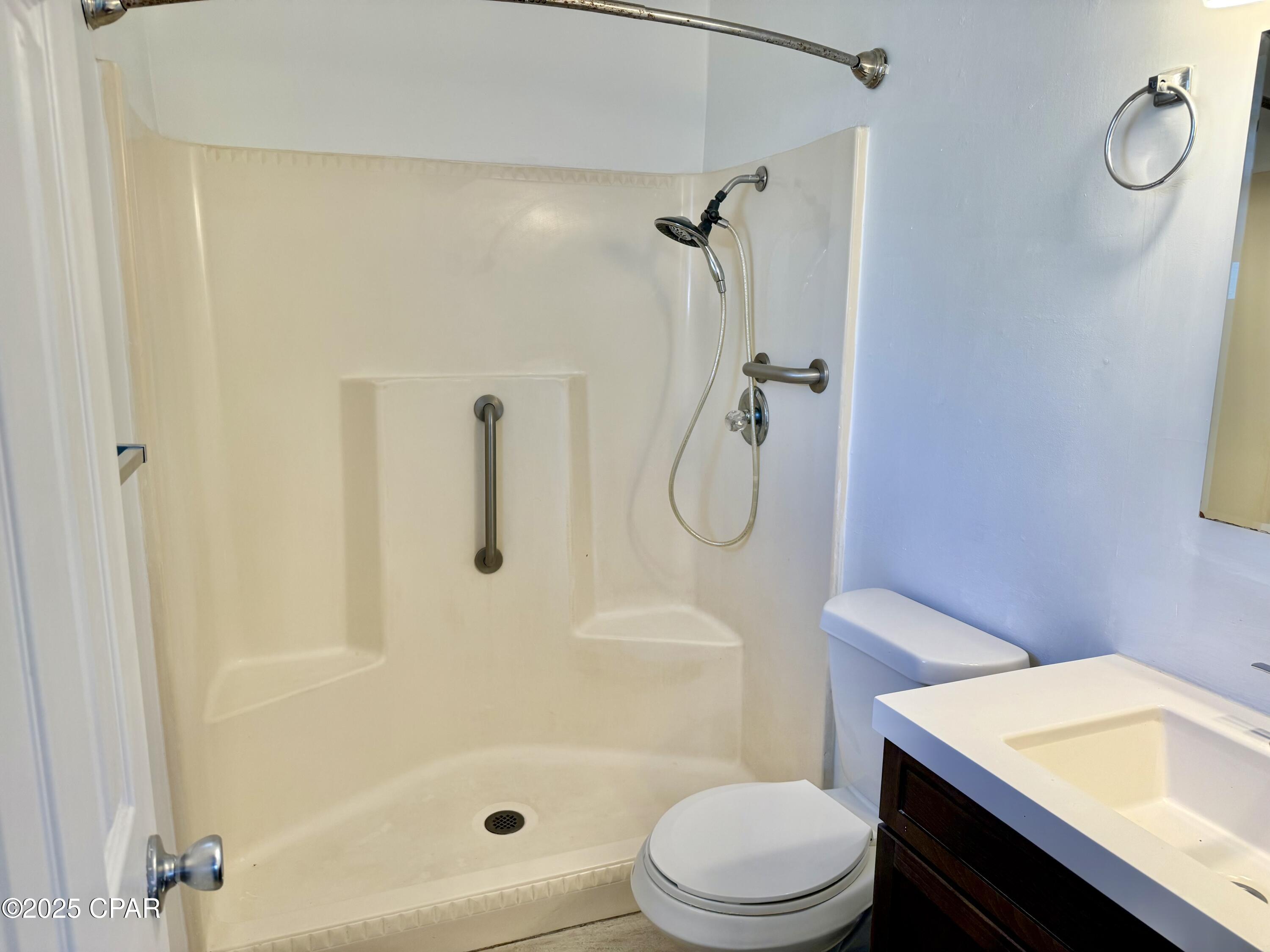 1be6u2vwtzfsaubyy6kudz_dwjoqjceu5aimyzzpvug