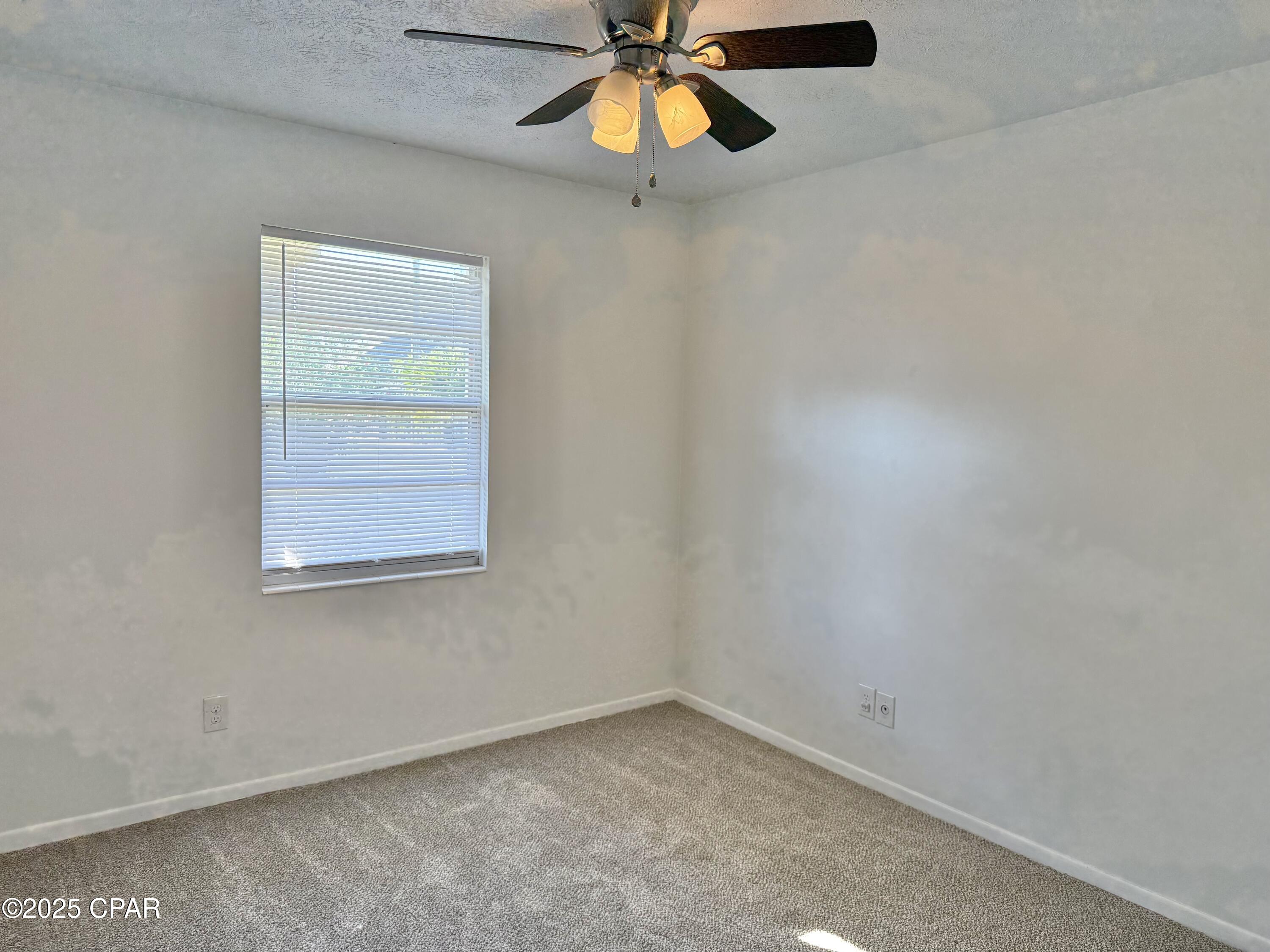 E8psyfvh4slg8p3fbt_whf2mvk190l01qop Bylgp48