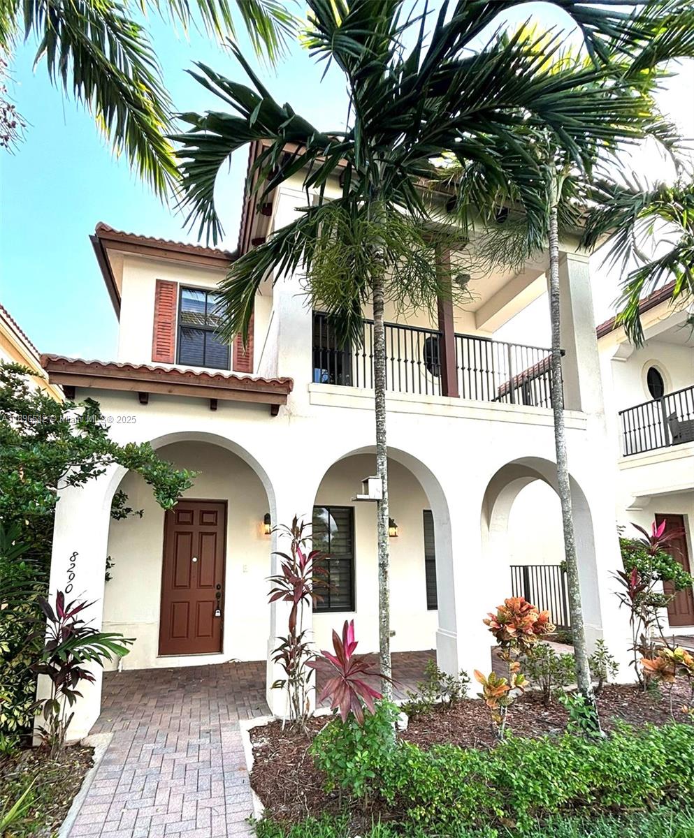 Property photo # 0